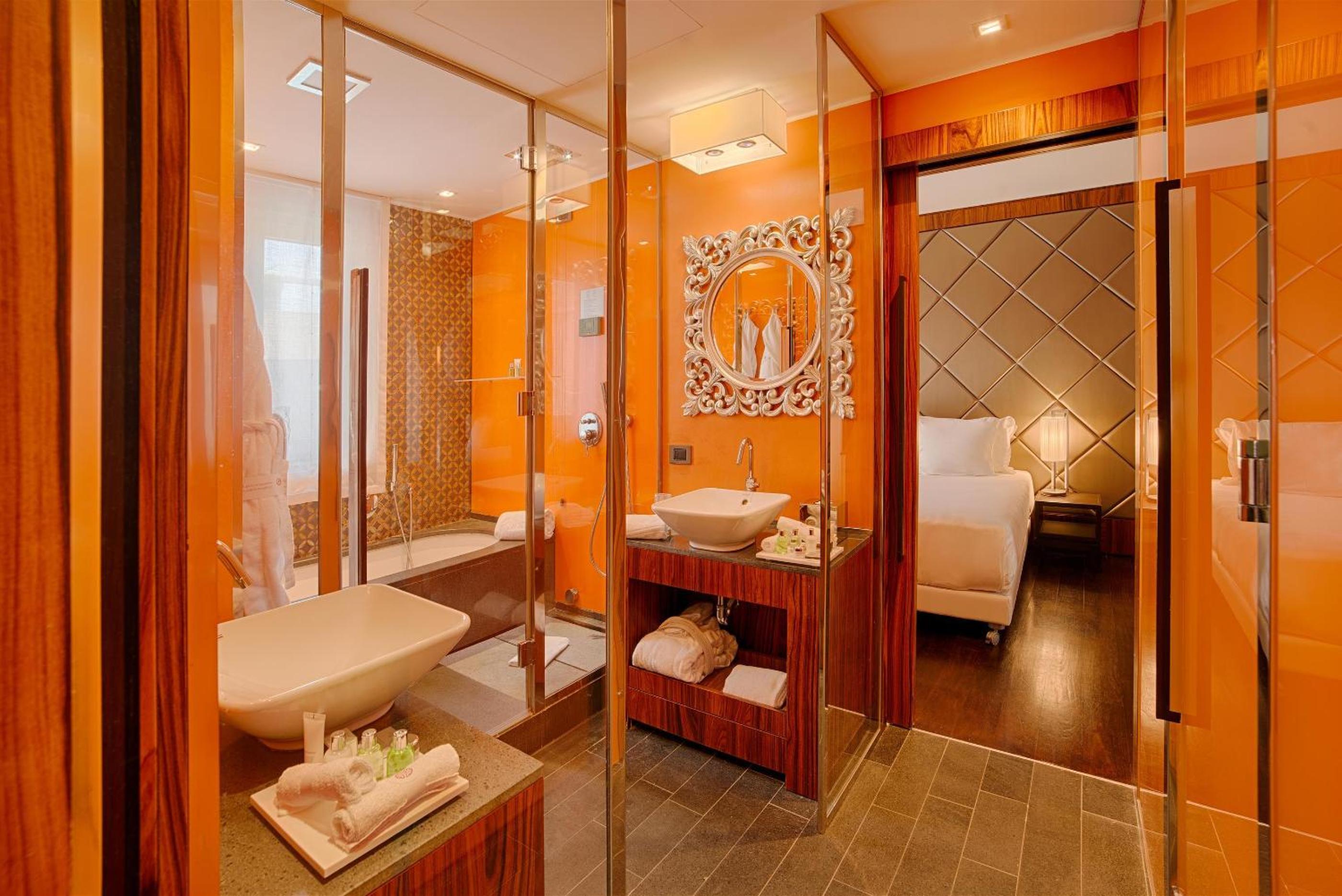 Junior Suite with Extra Bed (2 Adults + 2 Children)