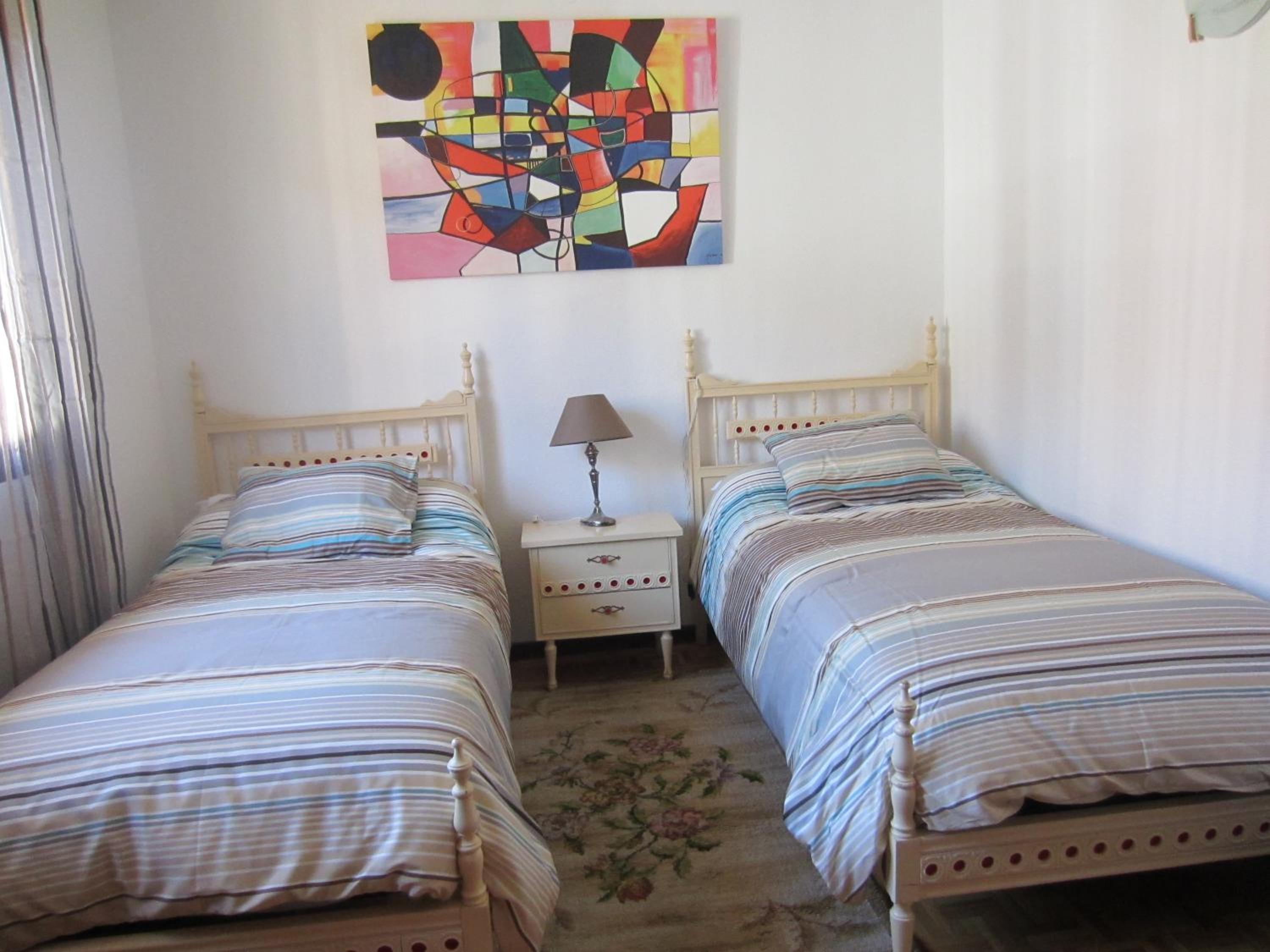 Four-Bedroom House photo 3