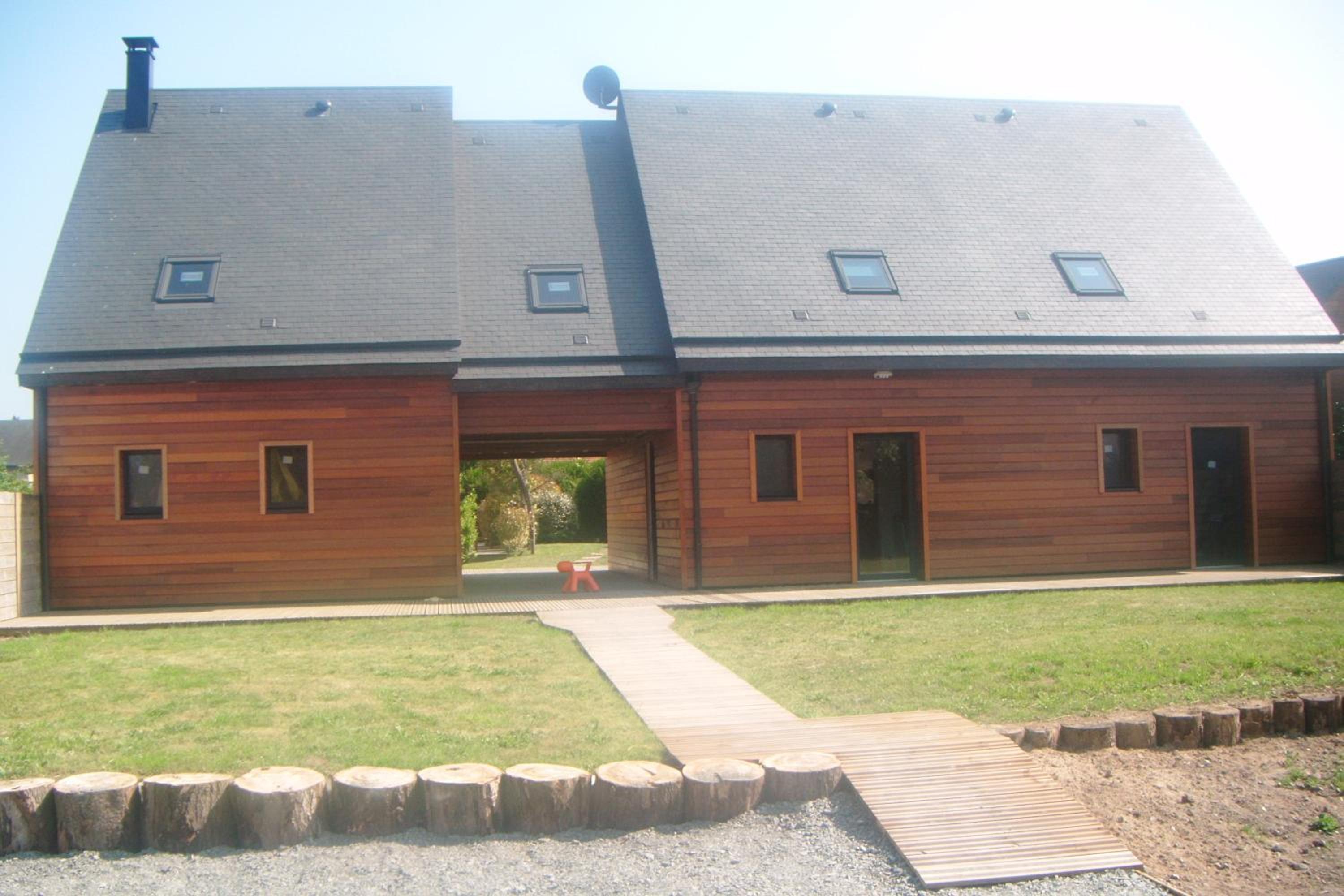 Comfort Two-Bedroom Cottage photo 2