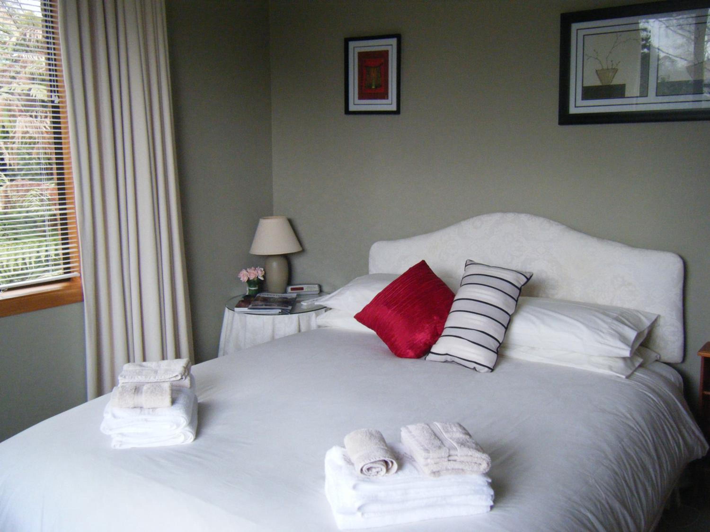Double Room with Private Bathroom - Photo 1