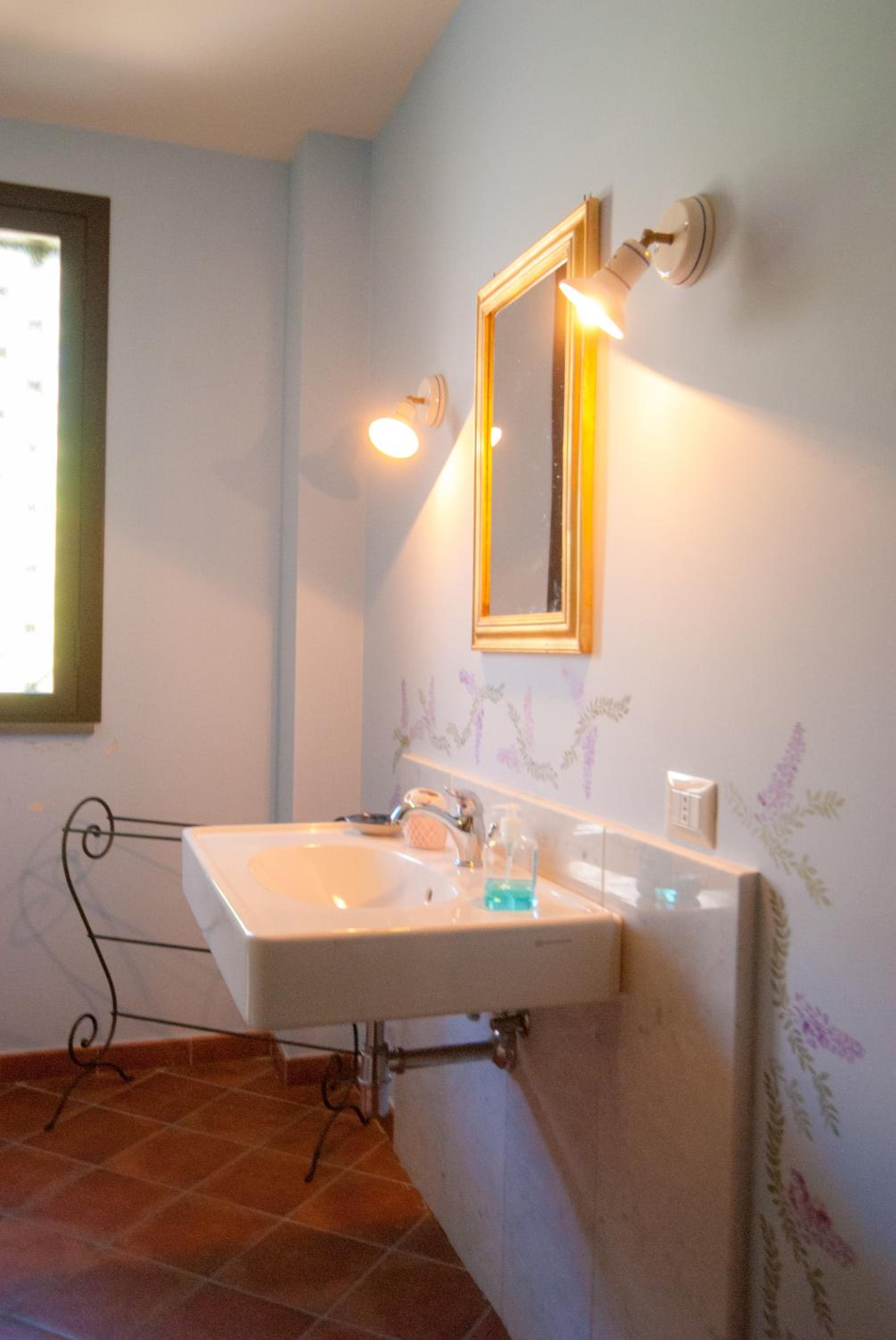 Large Double Room photo 2