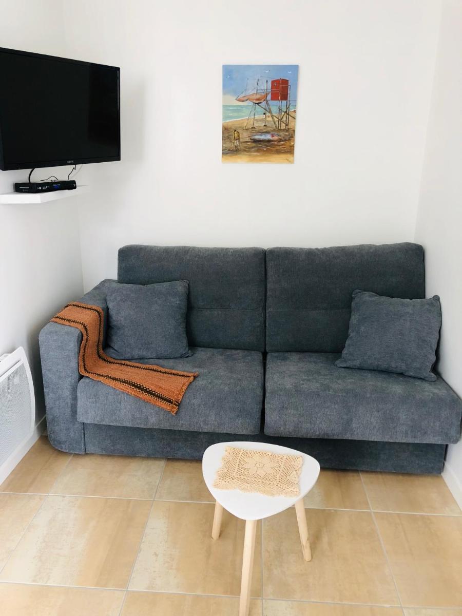 Apartment with Terrace photo 1