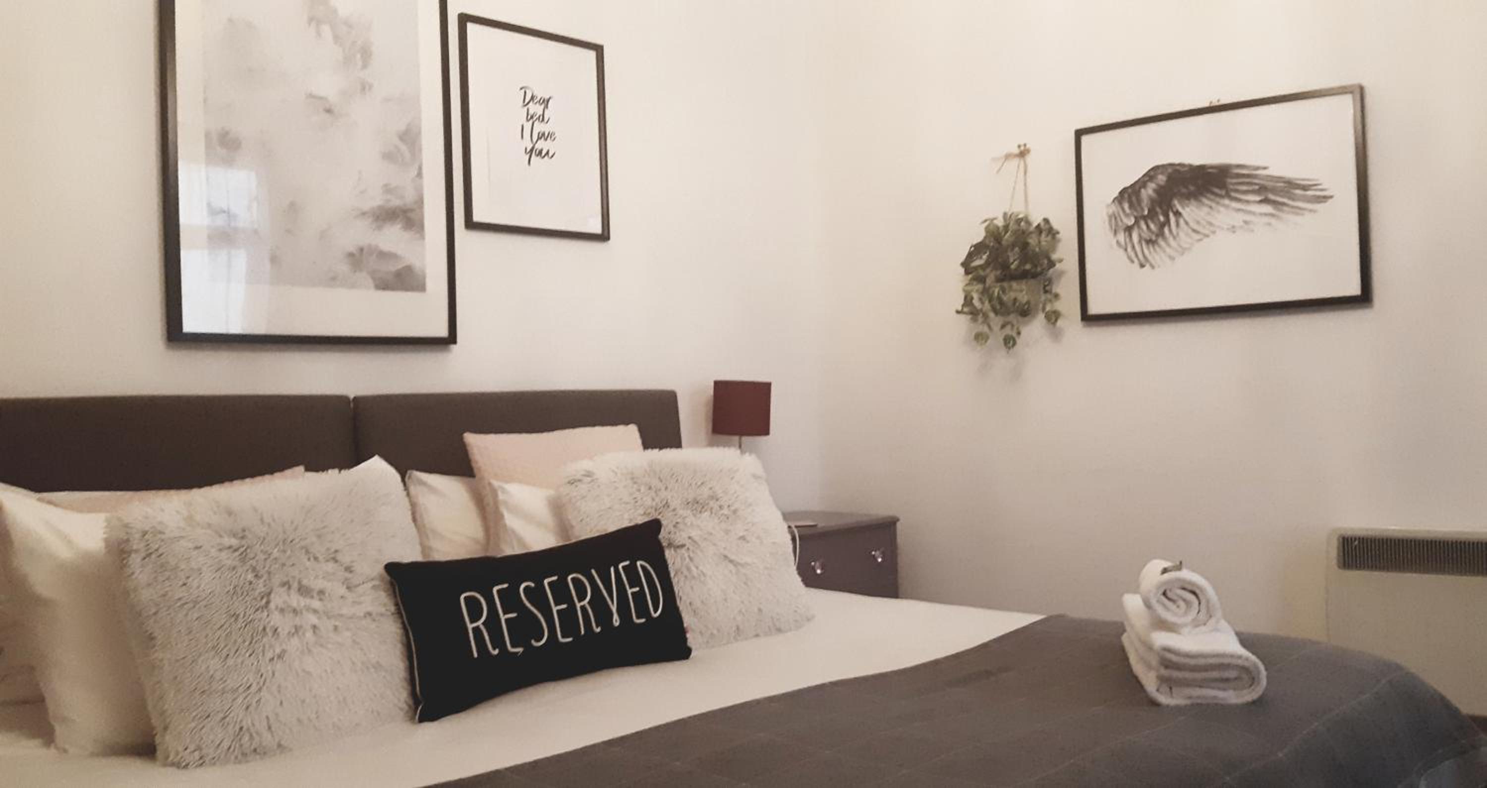 Double Room with Private Bathroom - Photo 1