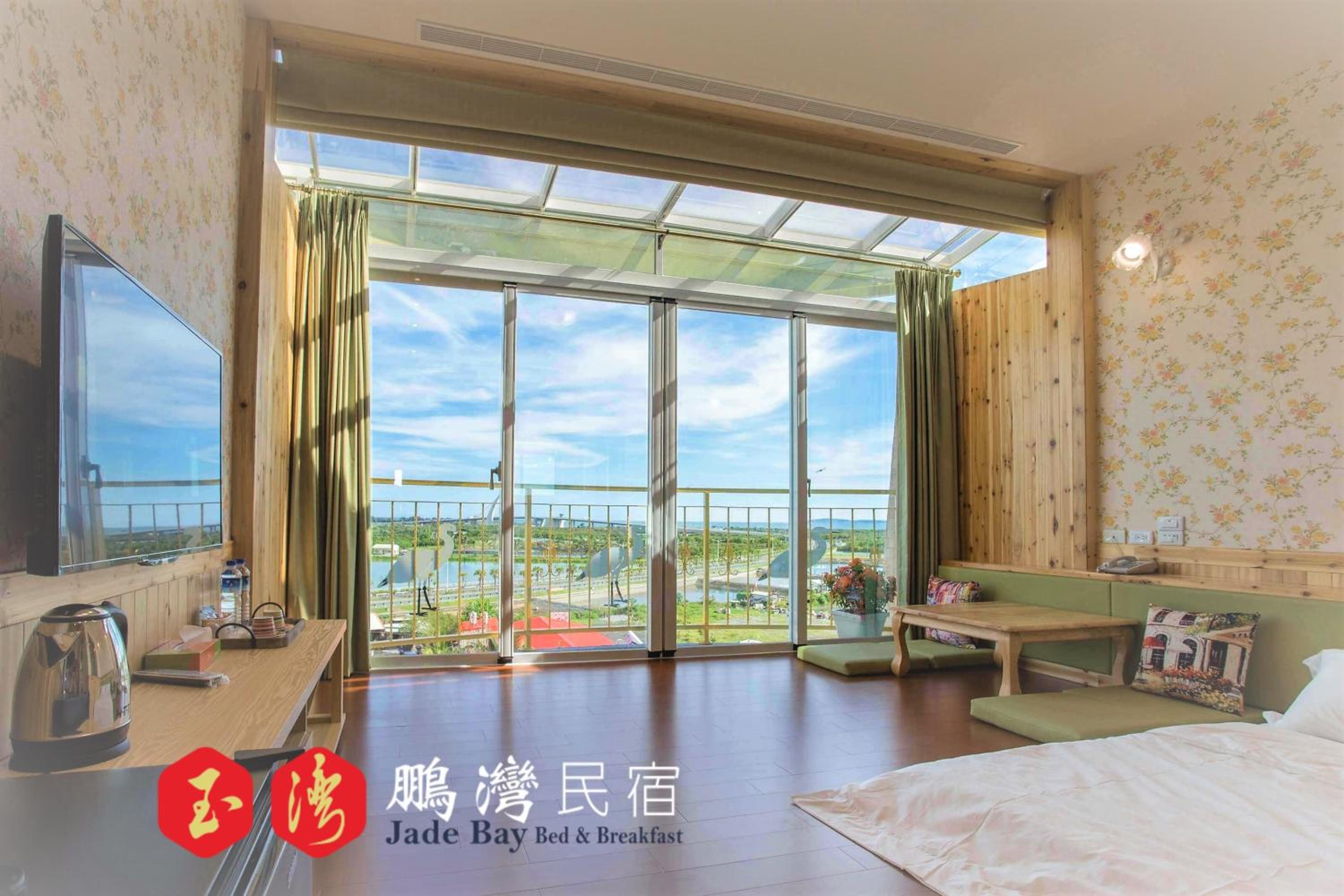 Deluxe Double or Twin Room with Ocean View photo 1