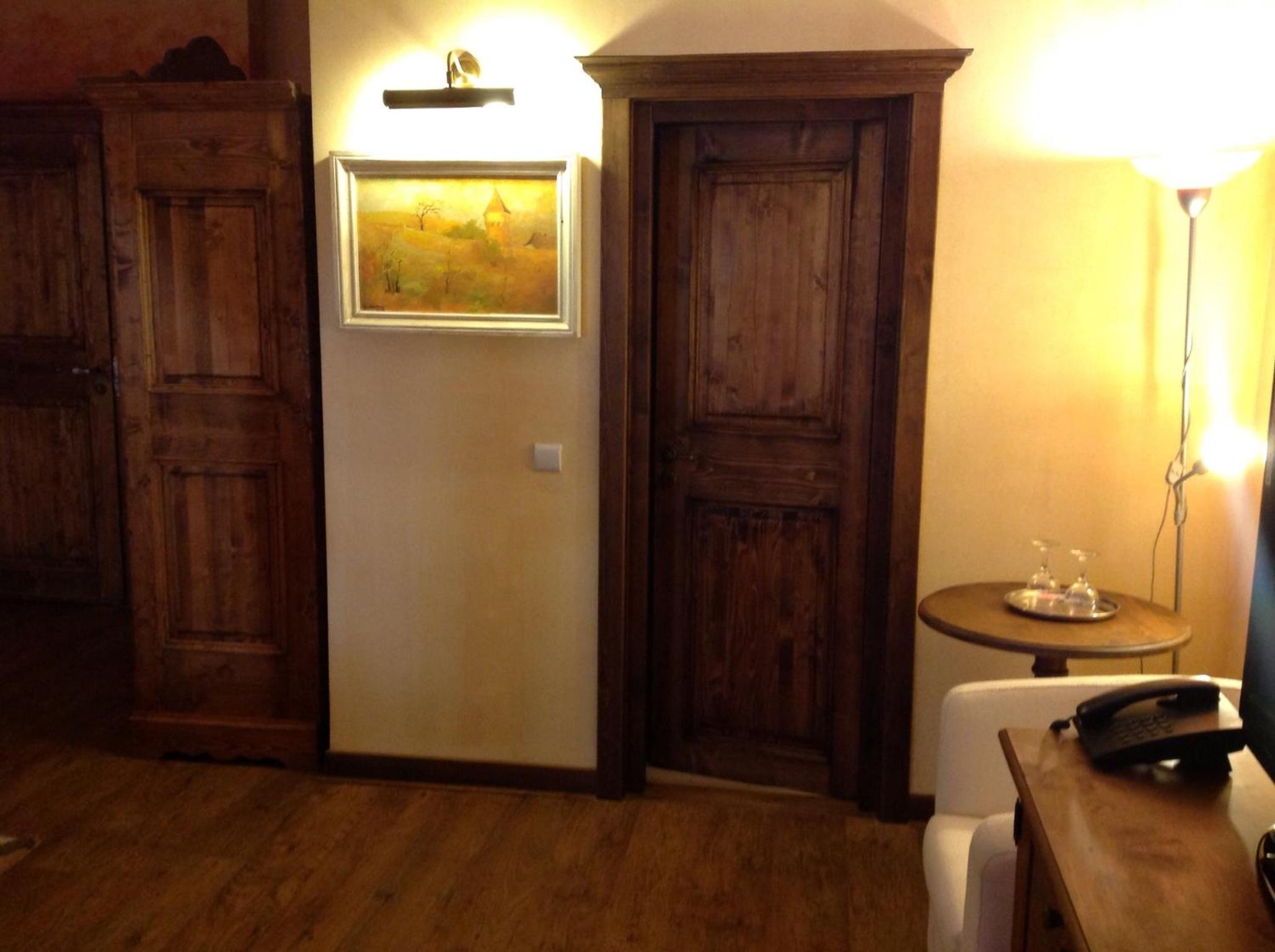Double Room with canopy bed - Photo 6