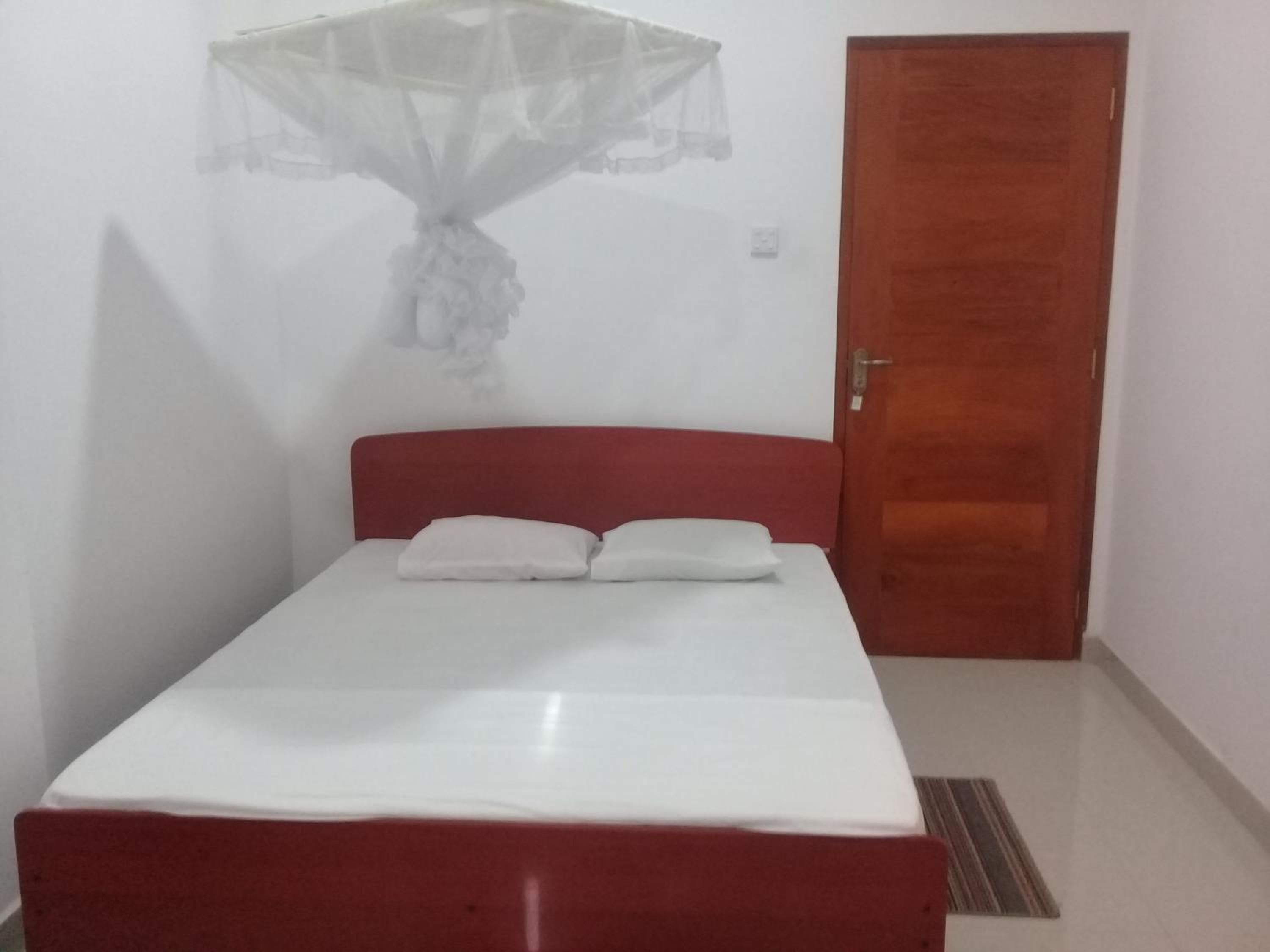 Budget Double Room photo 1