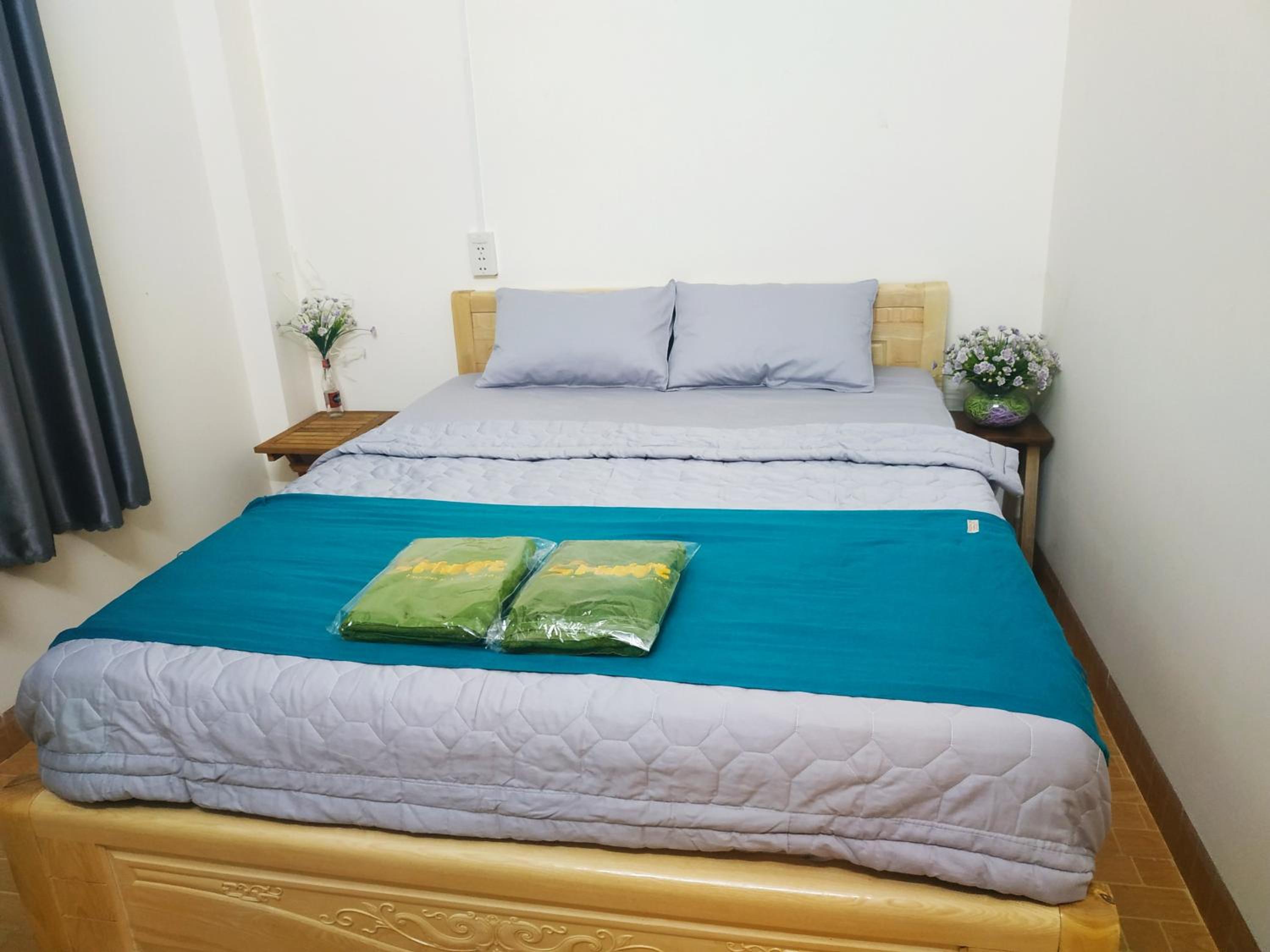 Standard King Room photo 1