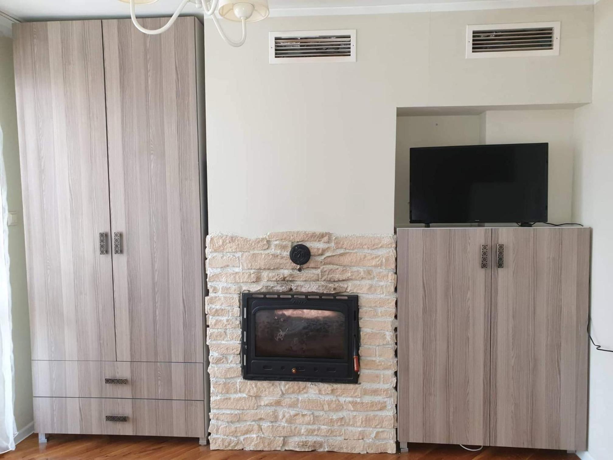 Two-Bedroom Apartment - Photo 35