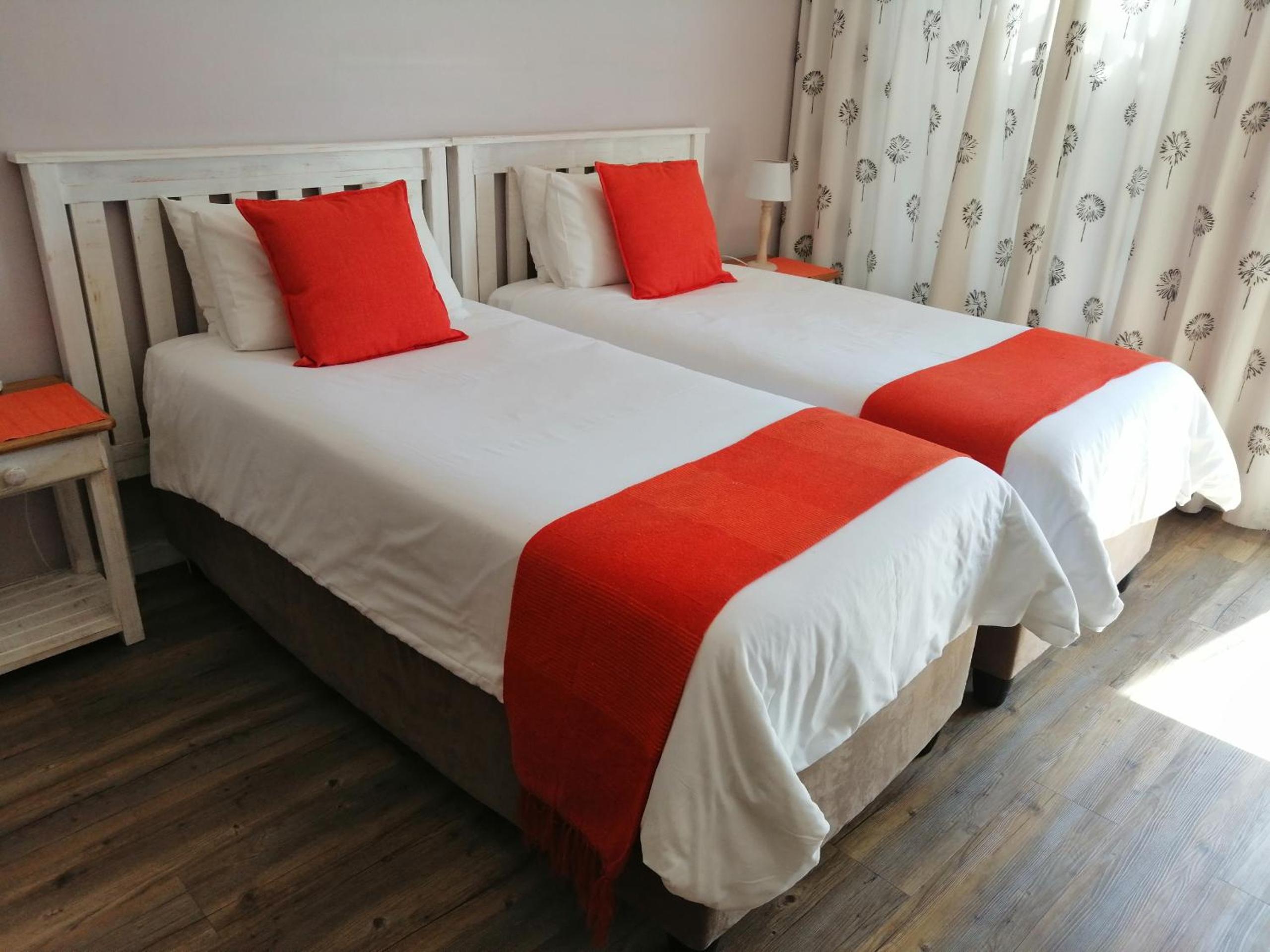 Double or Twin Room with Shower photo 1