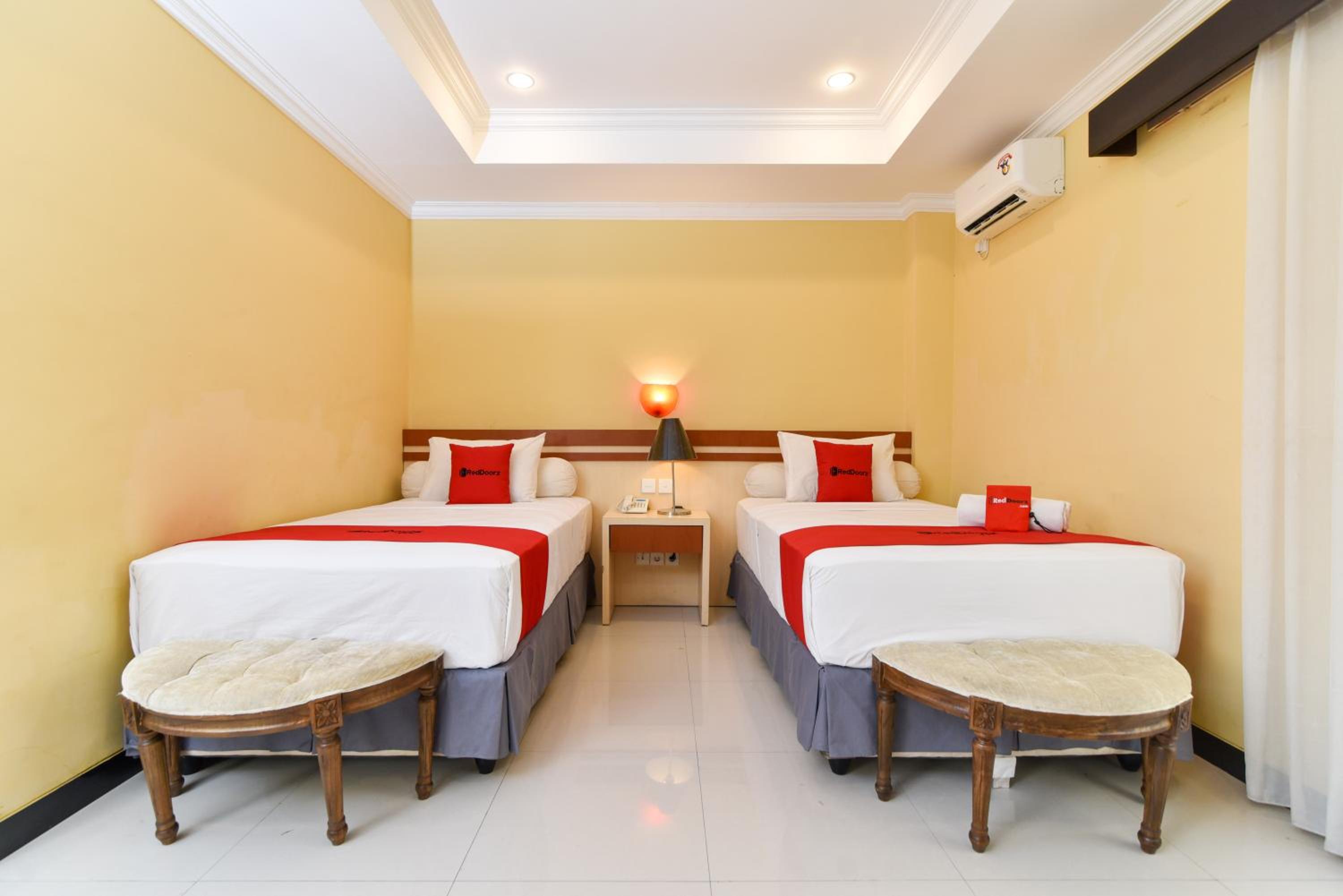 Twin Room - Photo 4