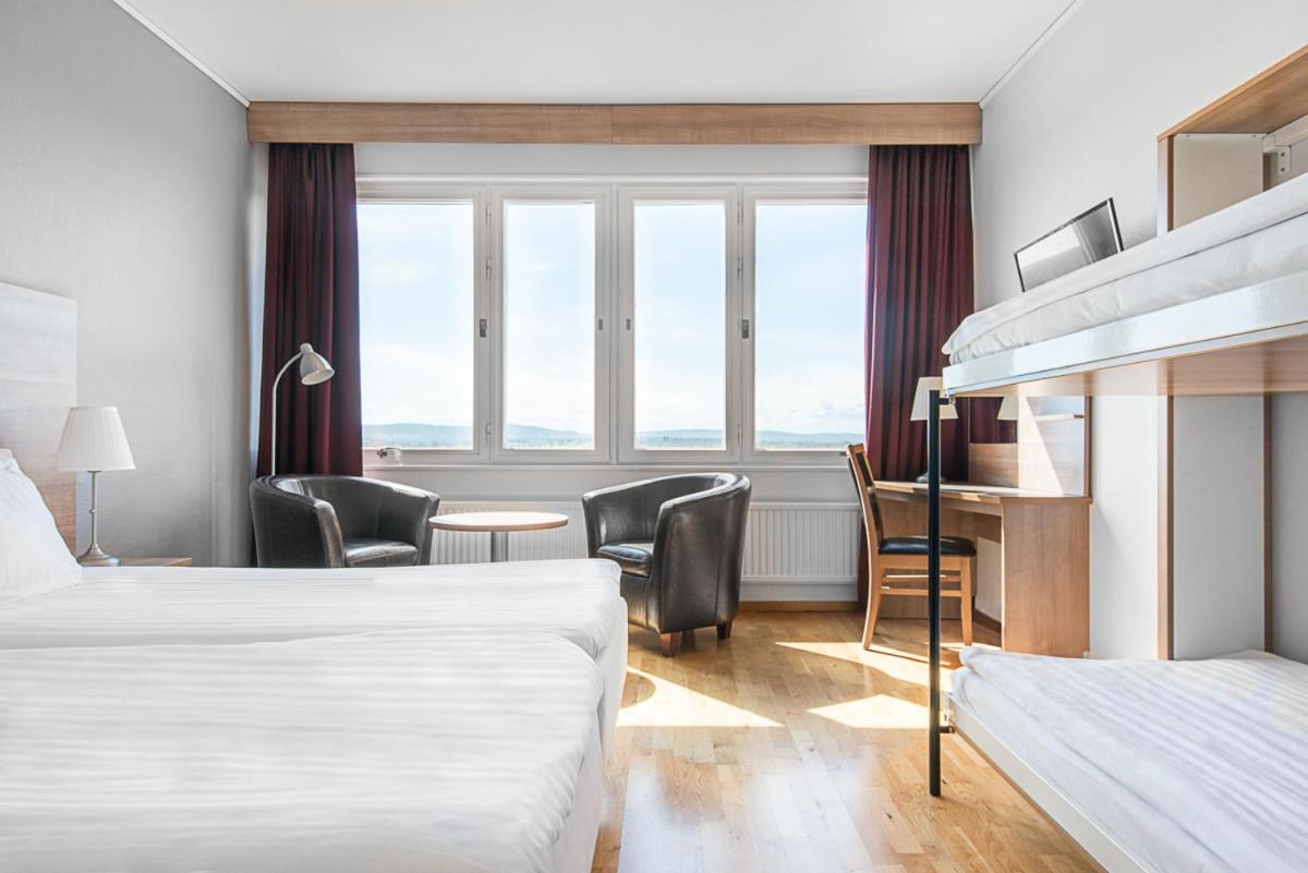 Standard Twin Room - Photo 5