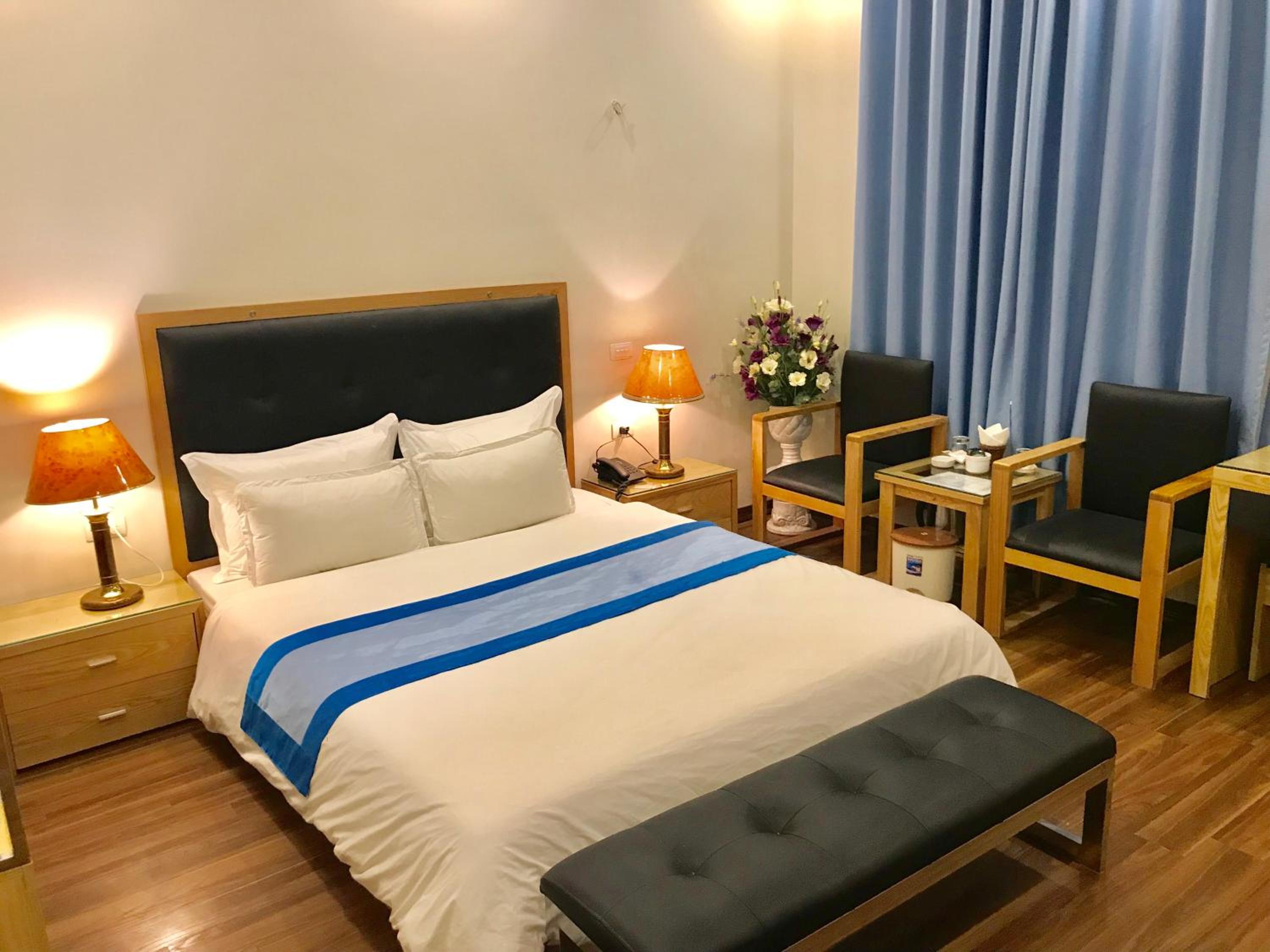 Superior King Room photo 3