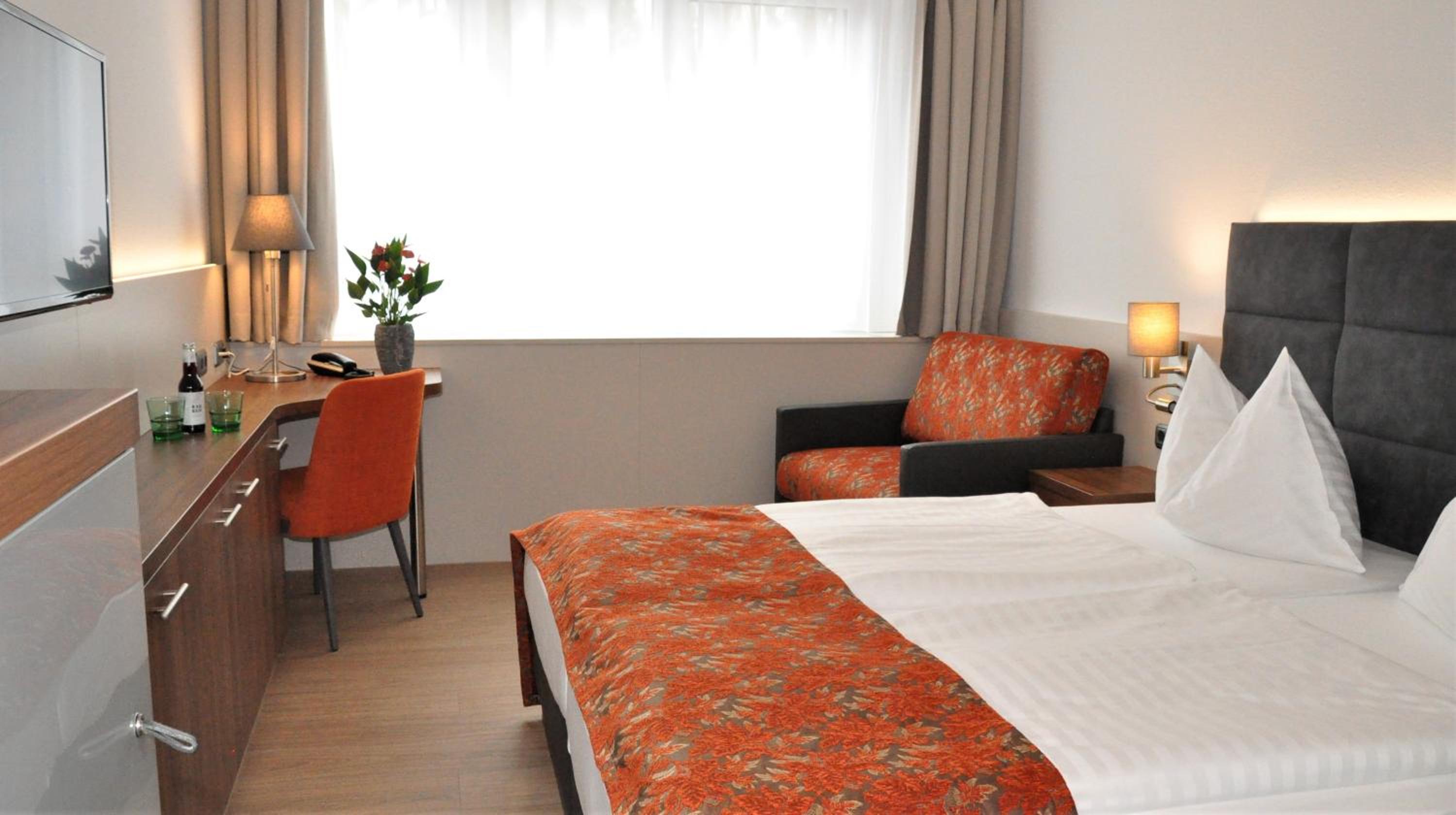 Single Room photo 2