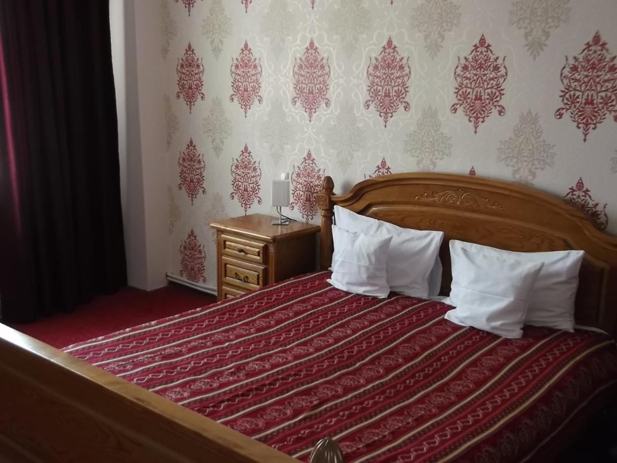 One-Bedroom Suite photo 2