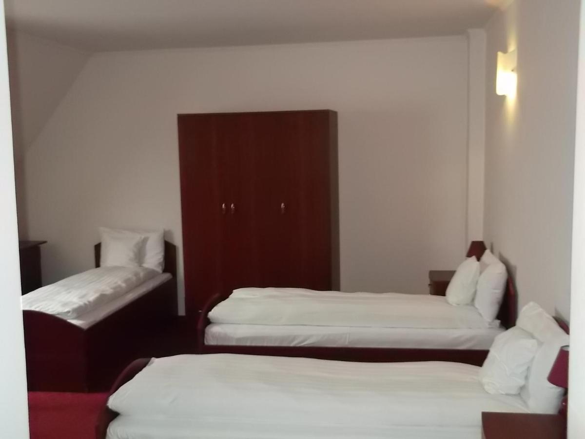 Standard Triple Room photo 1