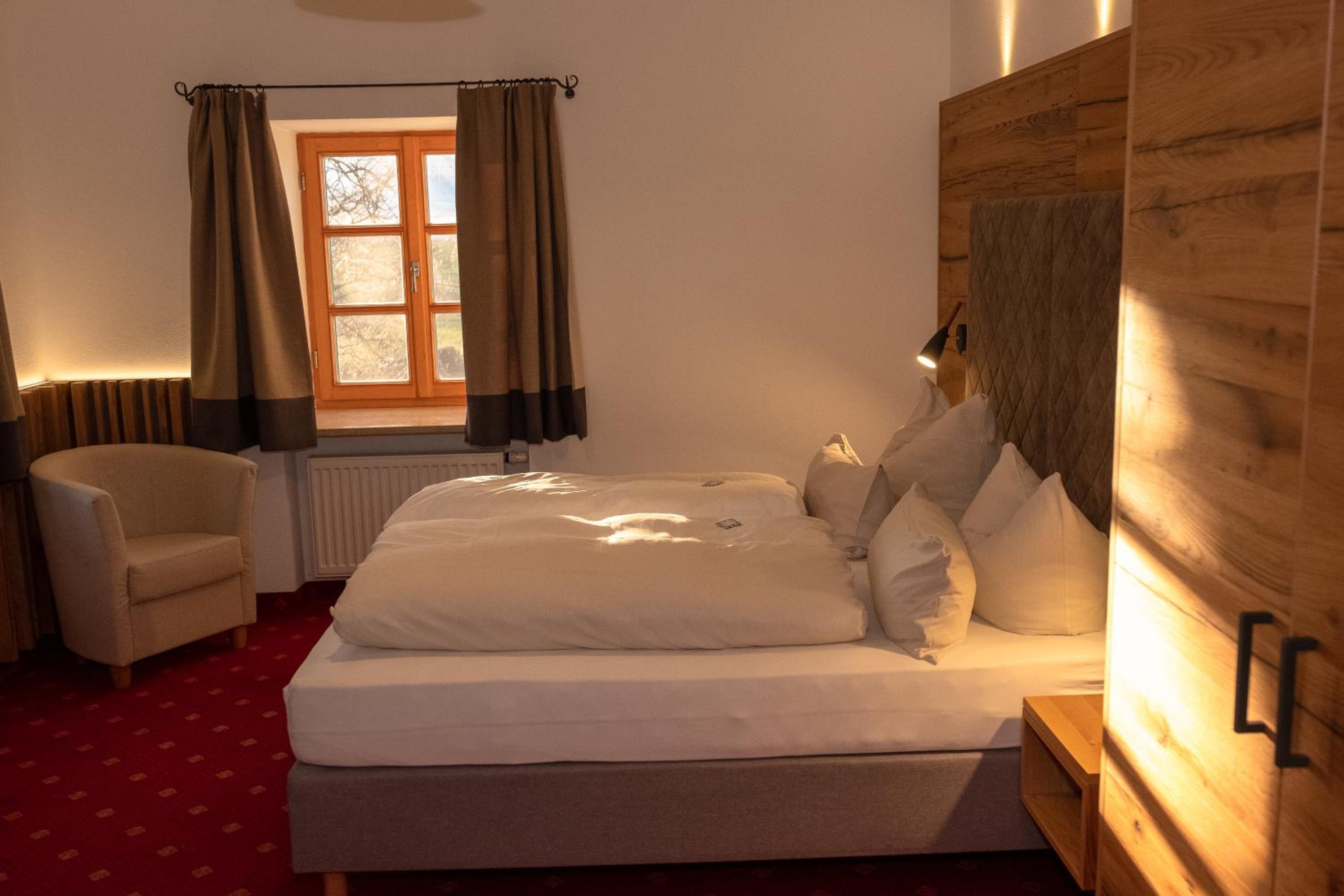 Double Room - Photo 3