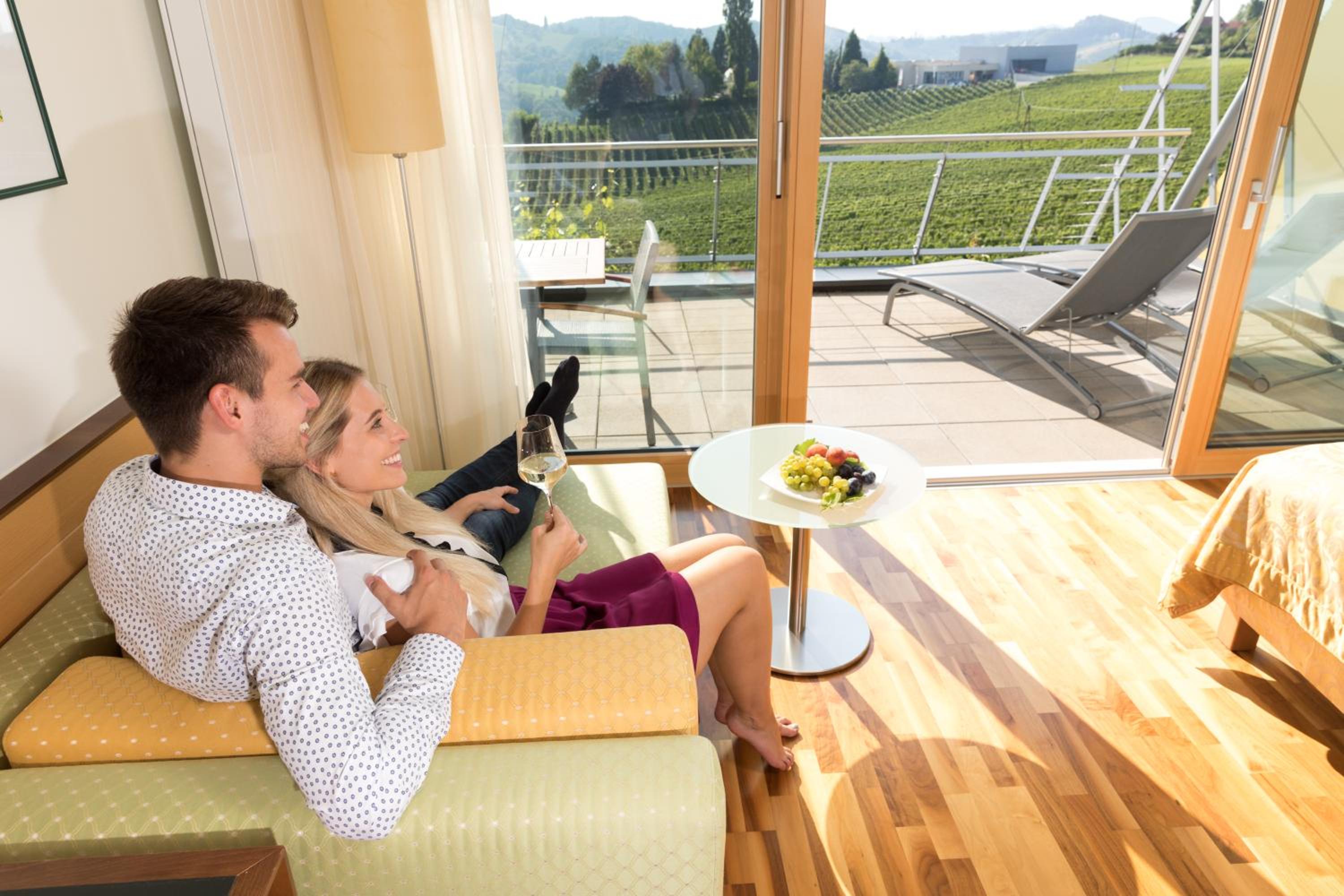 Double Room with Balcony and Vineyard View photo 2