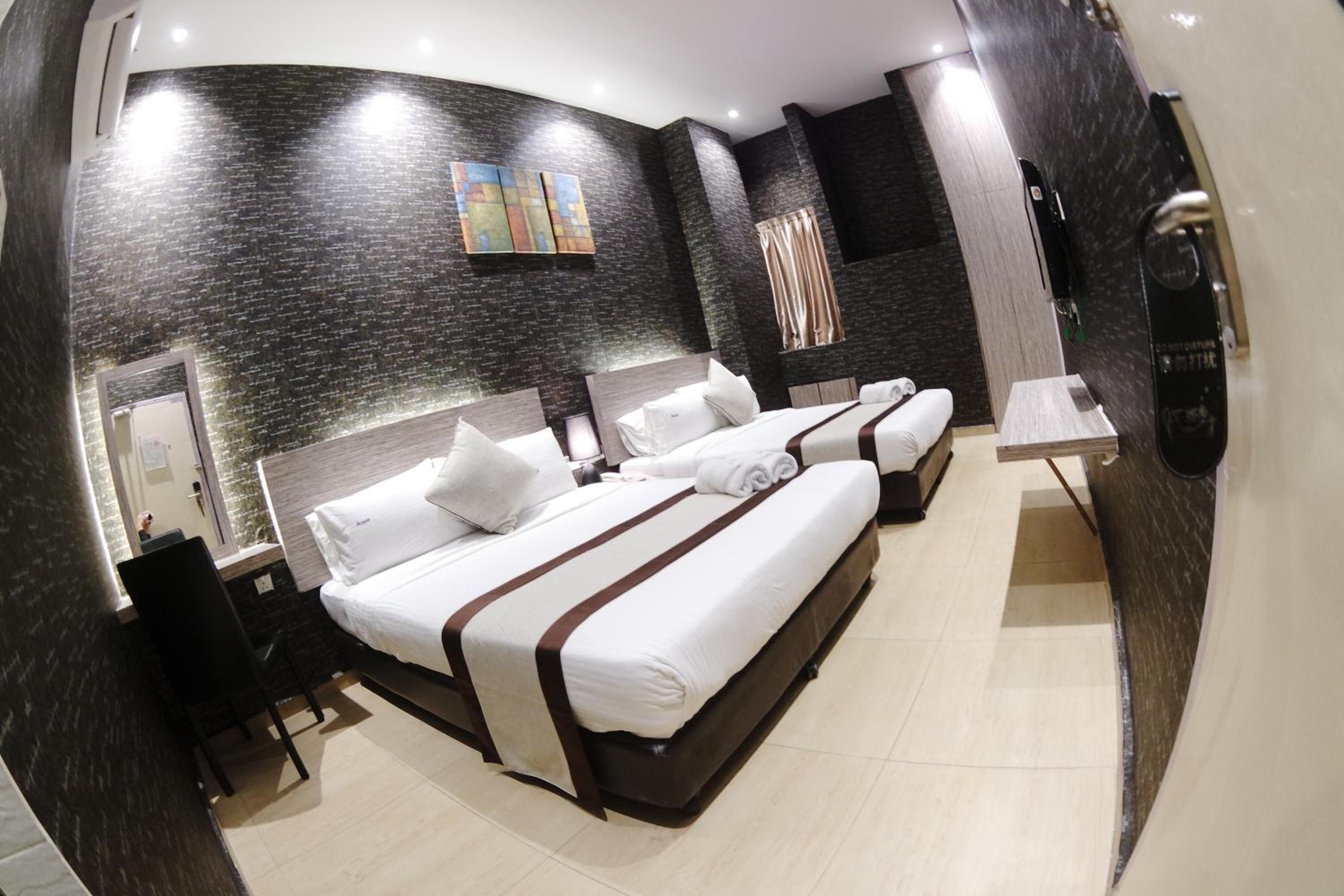 Junior Suite (4 Adults) photo 1