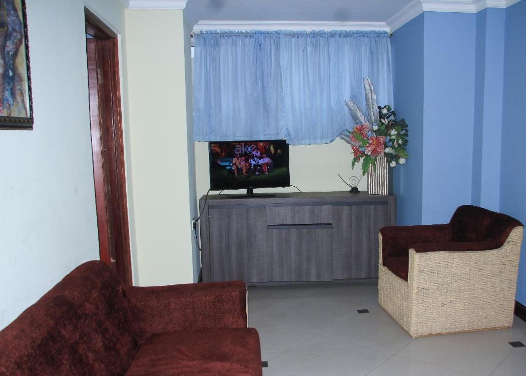 Deluxe Double Room (2 Adults + 1 Child)
