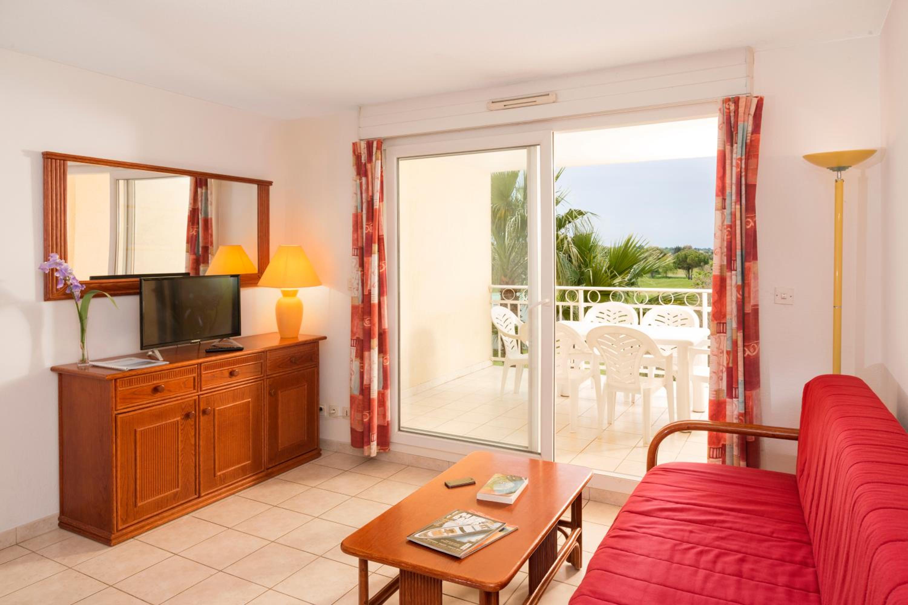 2-Bedroom Apartment (4-6 People)