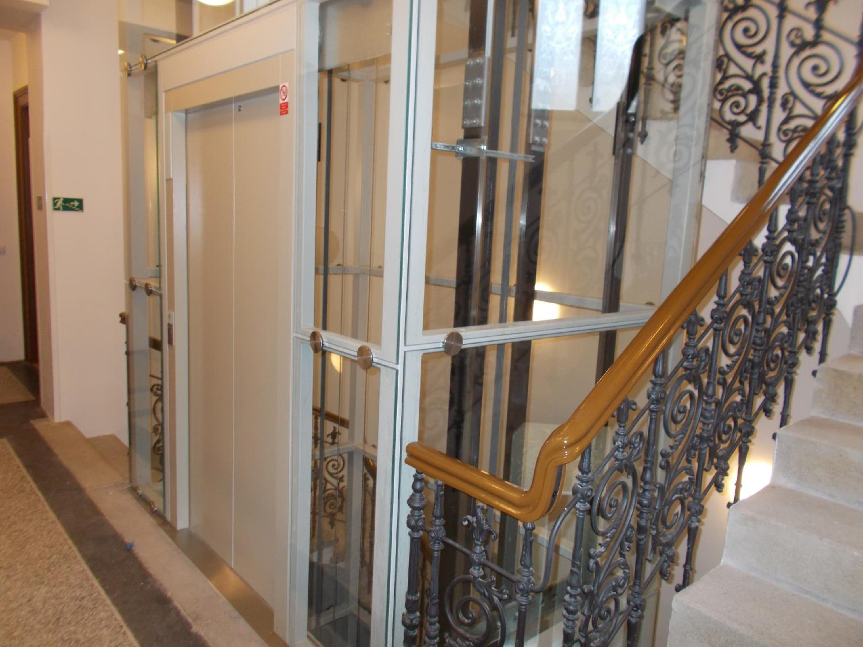 Four-Bedroom Apartment with Two Bathrooms
