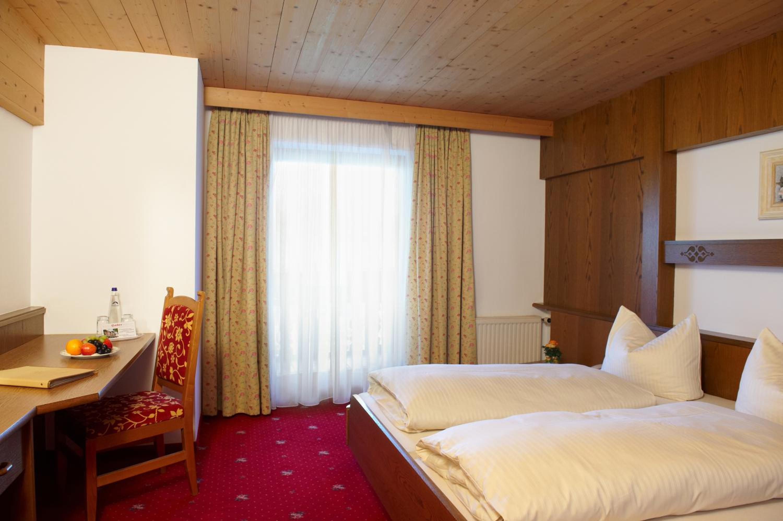 Double Room - Photo 2
