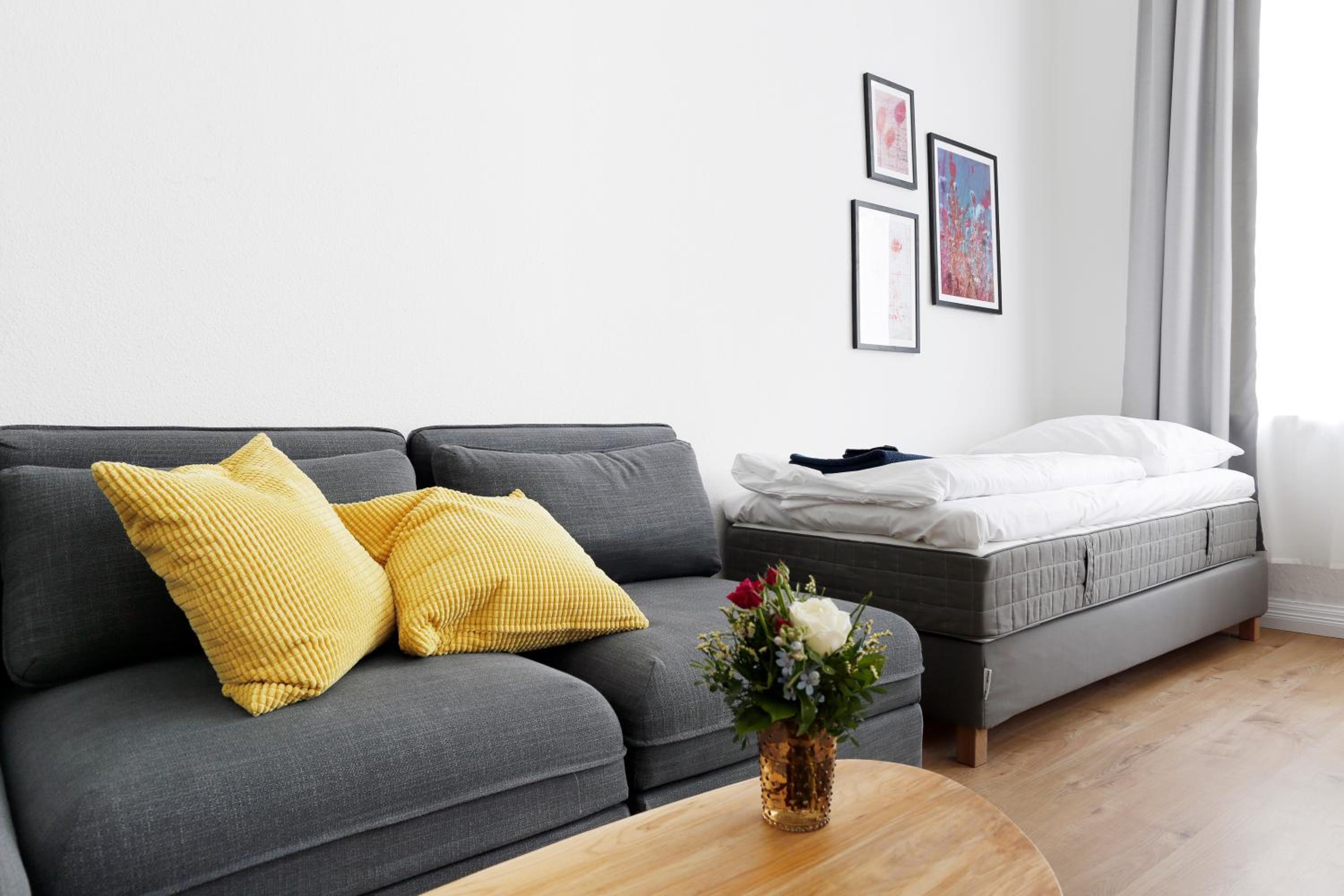 Apartment photo 3