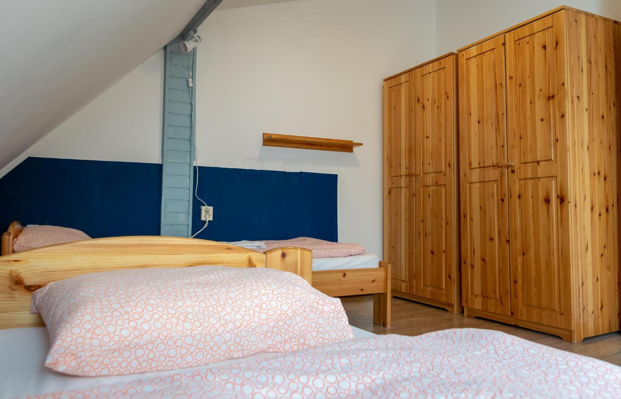 Budget Twin Room - Photo 54