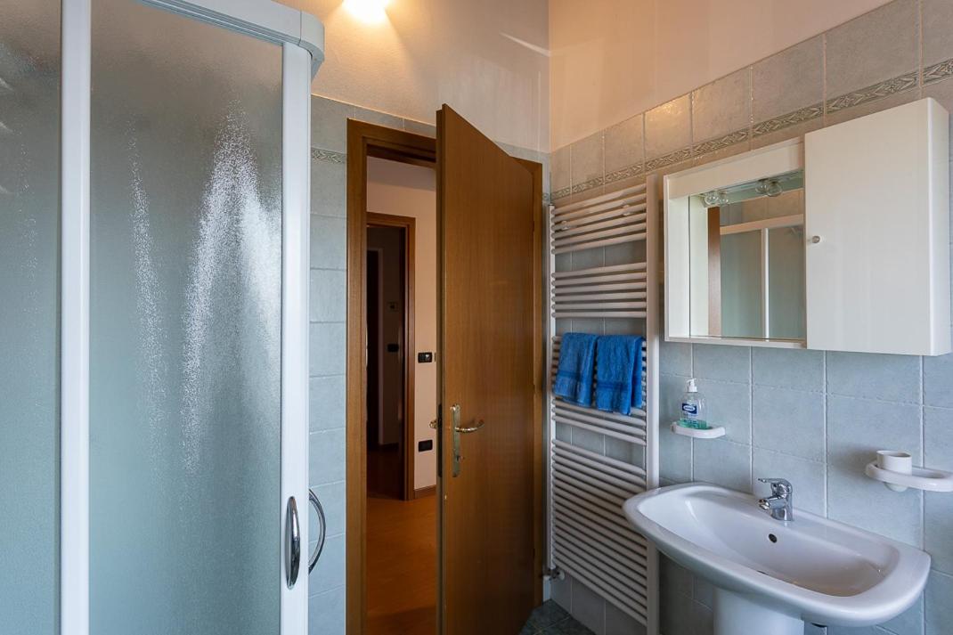 Large Double or Twin Room - Photo 2