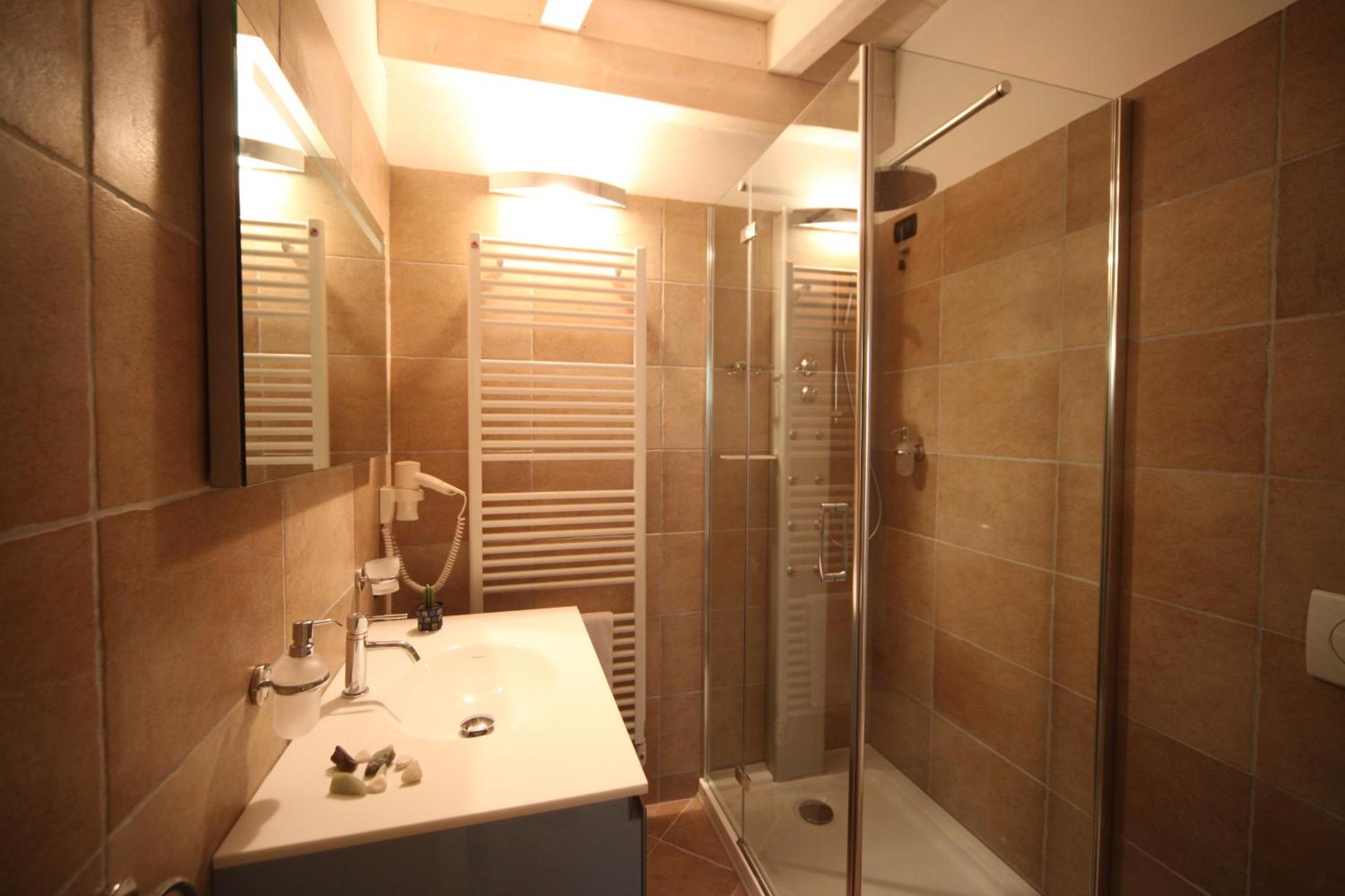 Triple Room - Photo 2