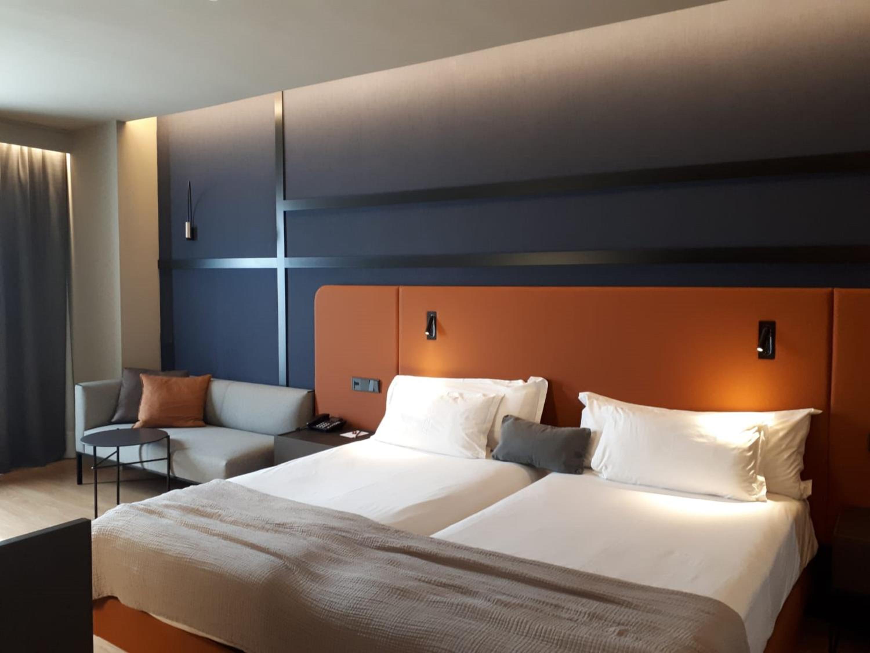 Deluxe Double or Twin Room with Terrace photo 3