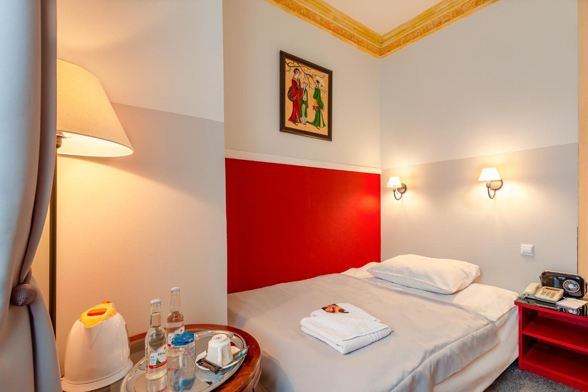 Single Room photo 3