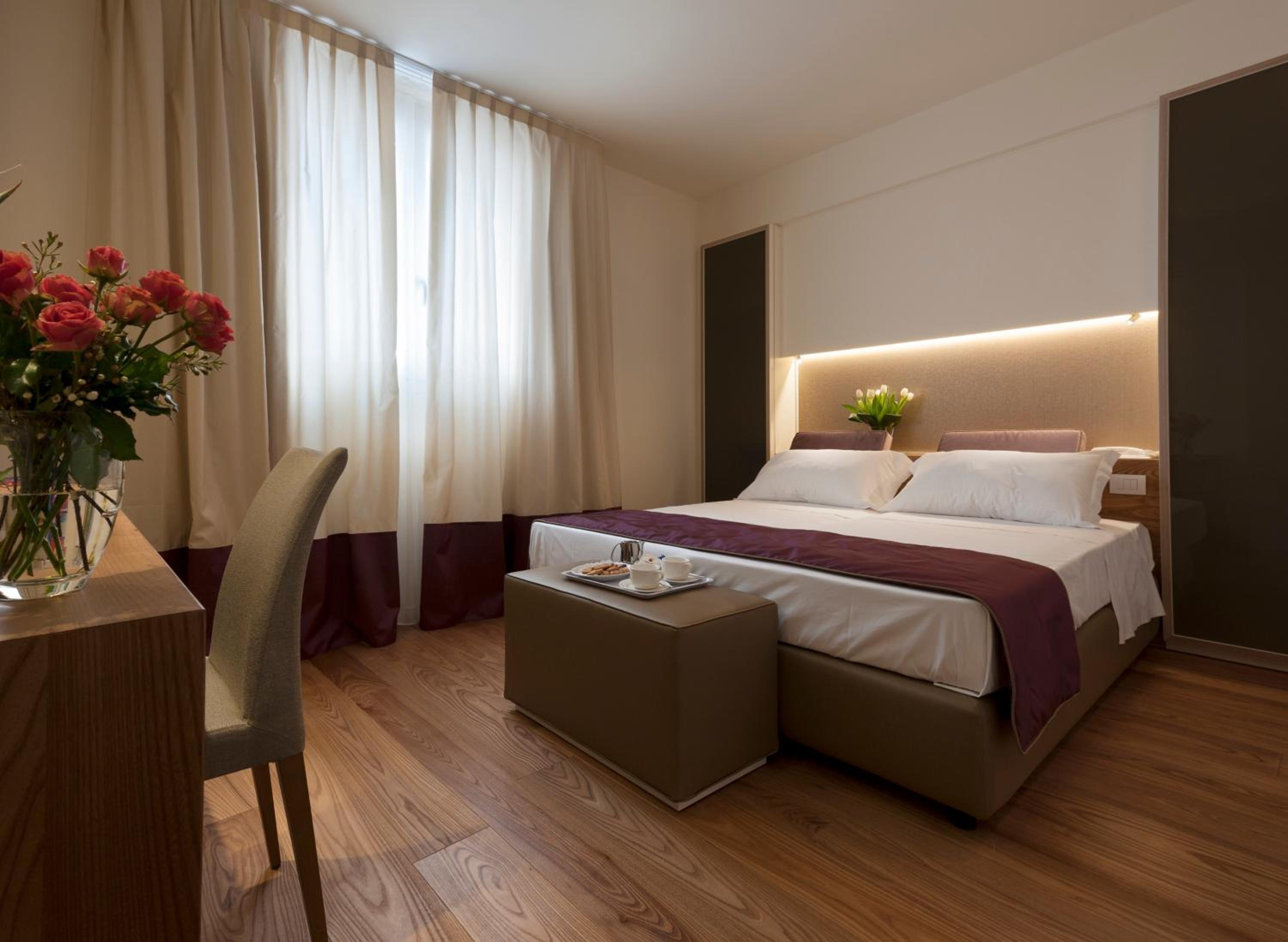 Double or Twin Room - Photo 1