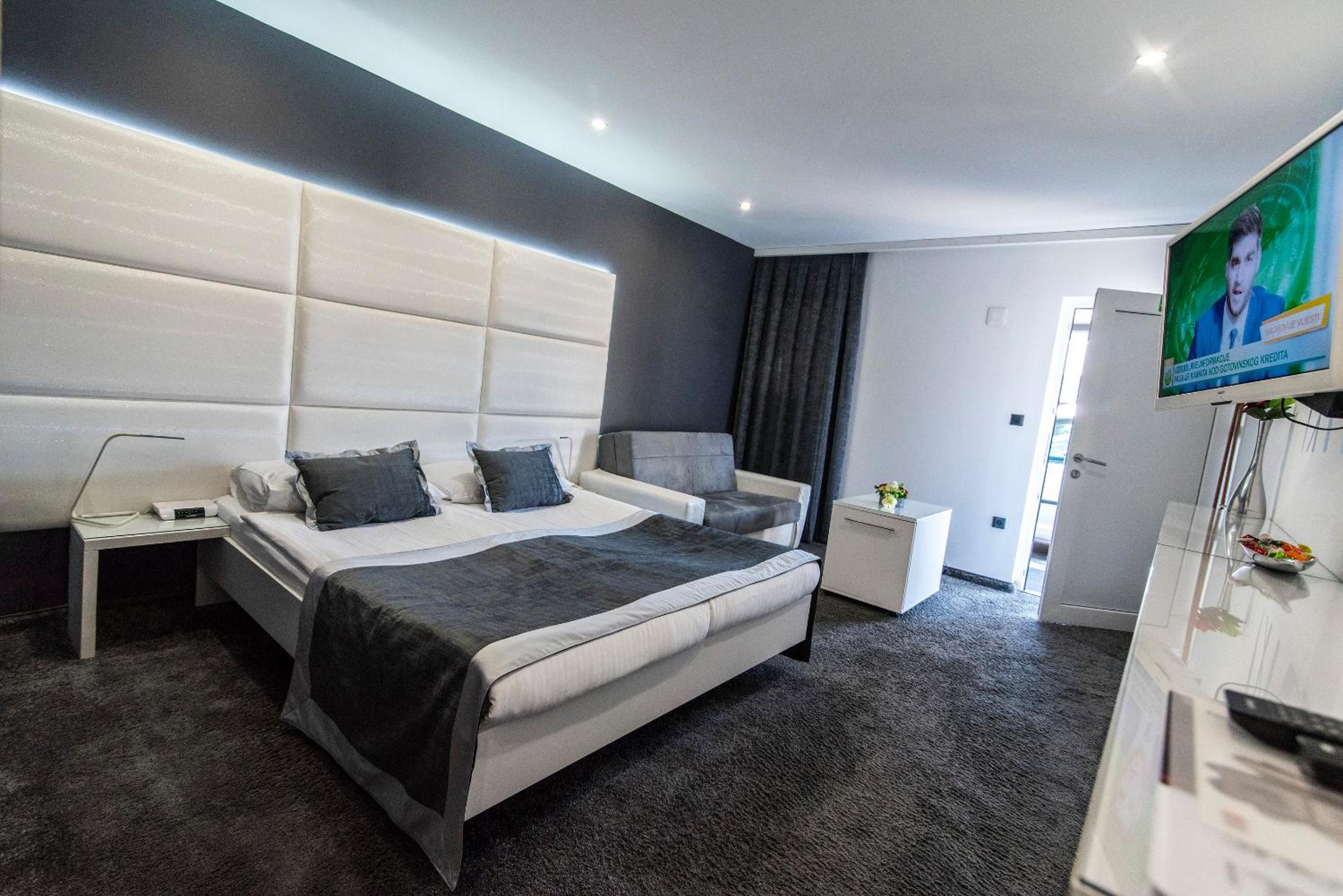 Superior Double Room photo 1