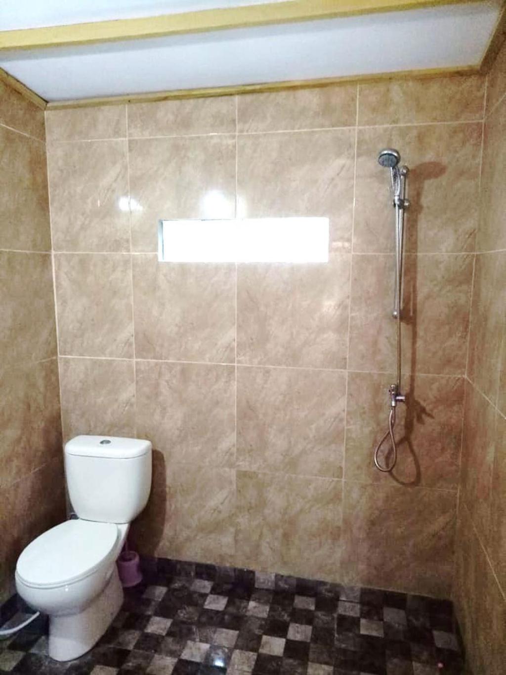 Budget Double Room - Photo 2