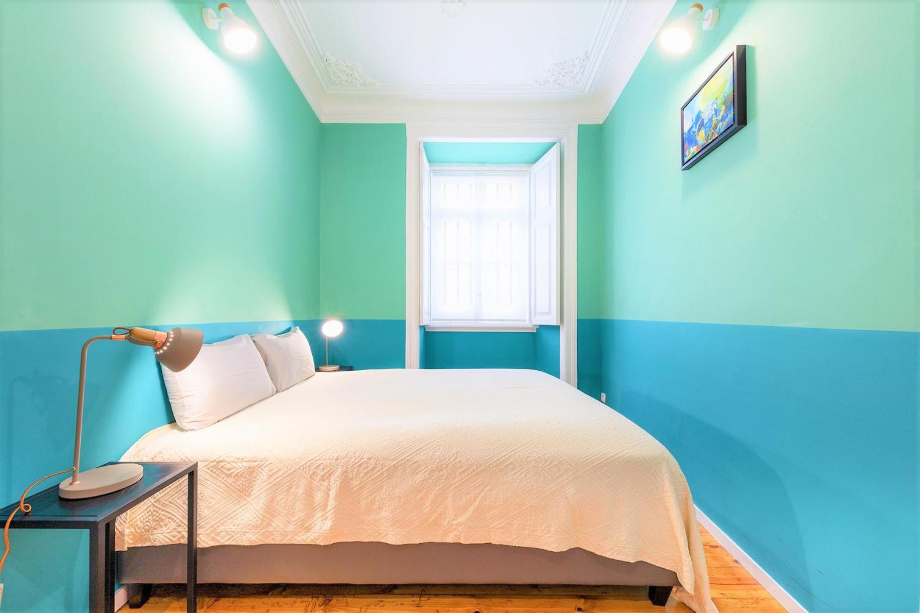 Two-Bedroom Suite - Photo 14