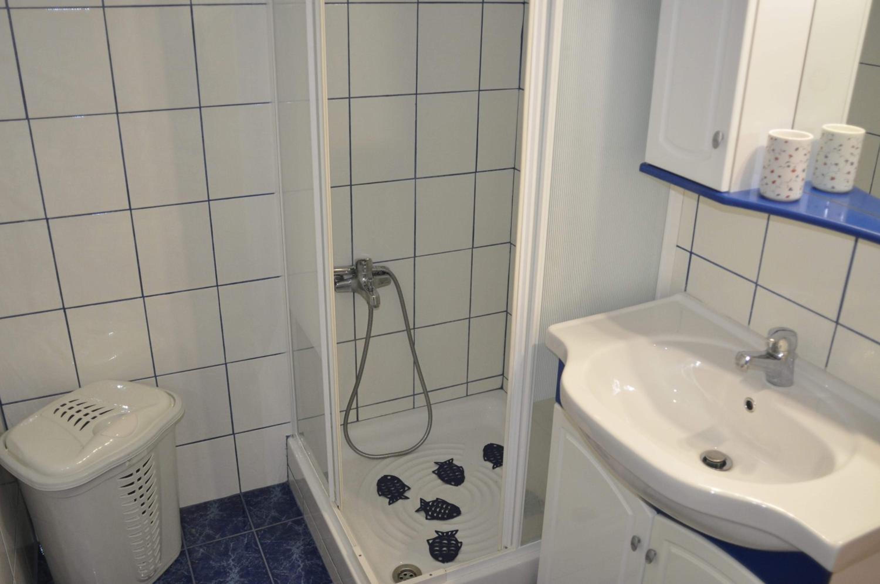Three-Bedroom House photo 3
