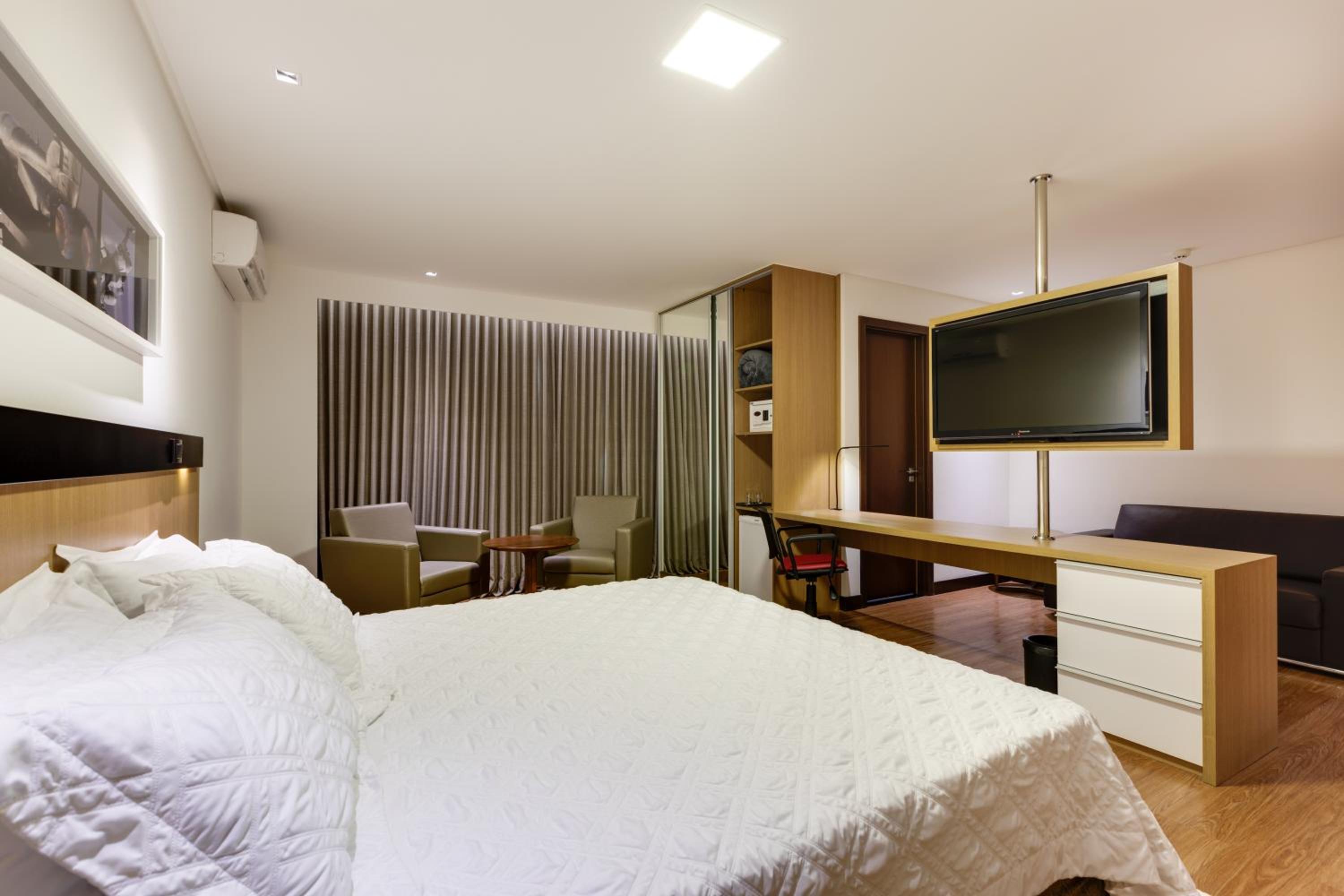 King Suite with Whirlpool