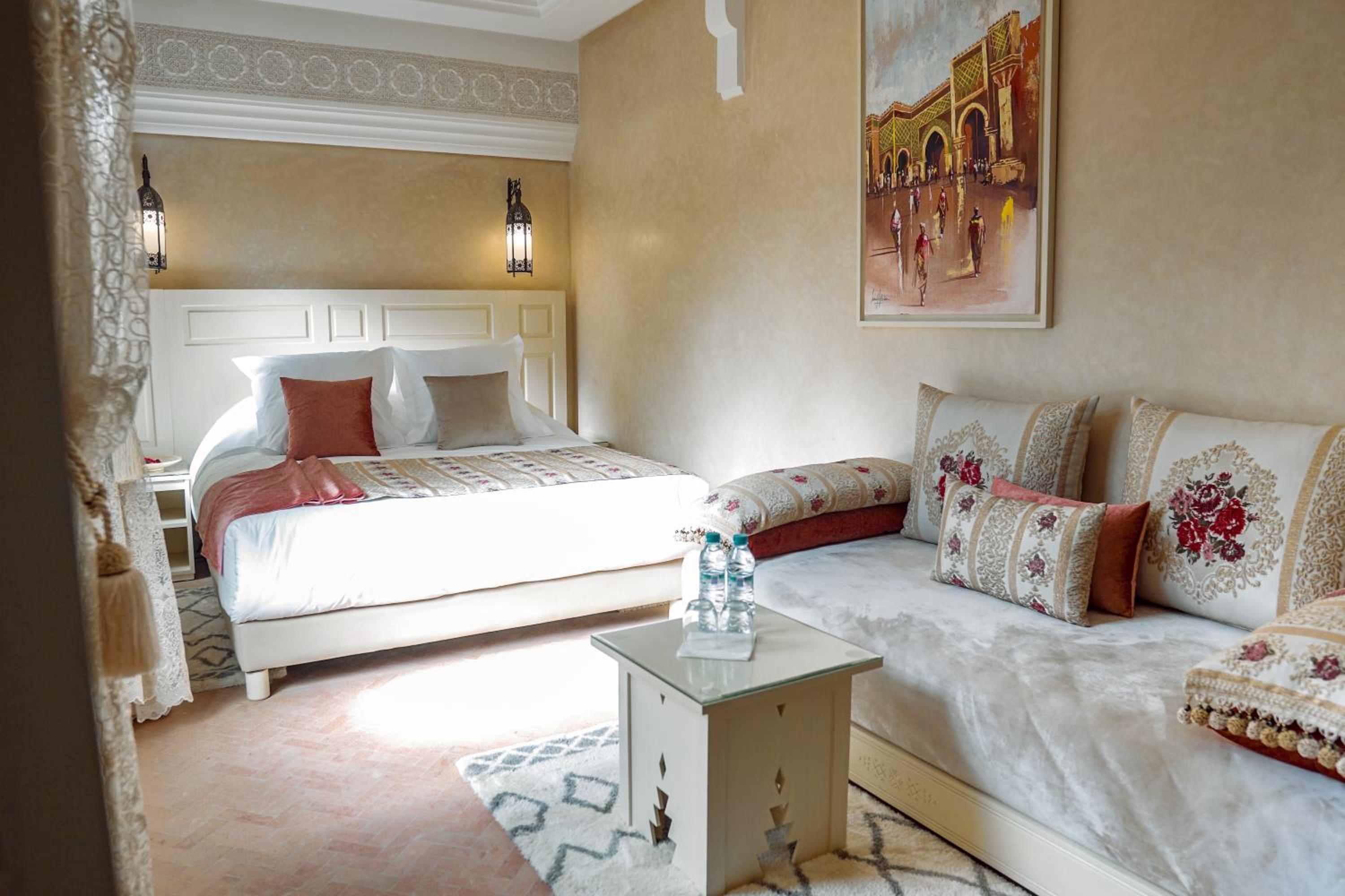 Deluxe Suite - Photo 1