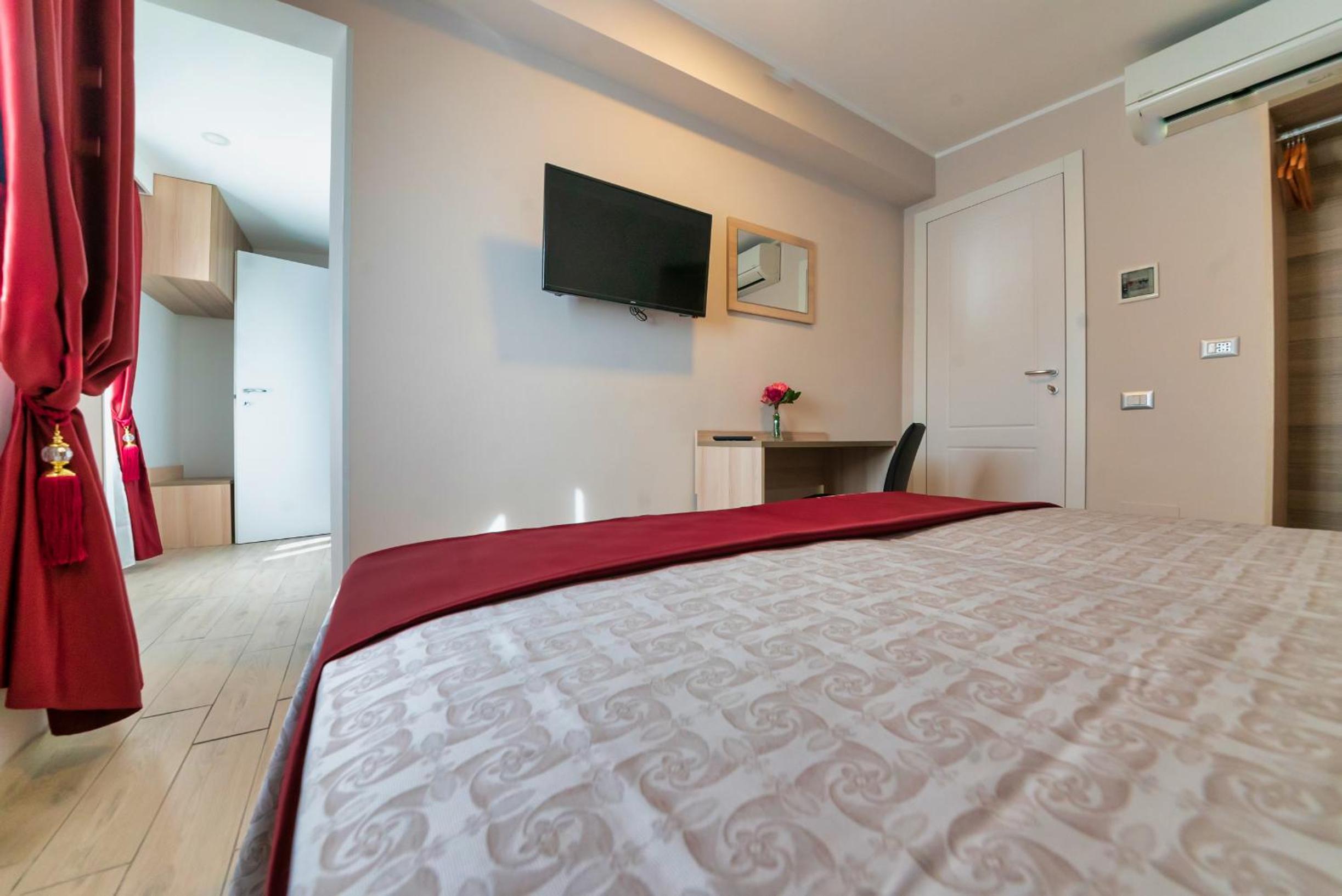 Single Room photo 3