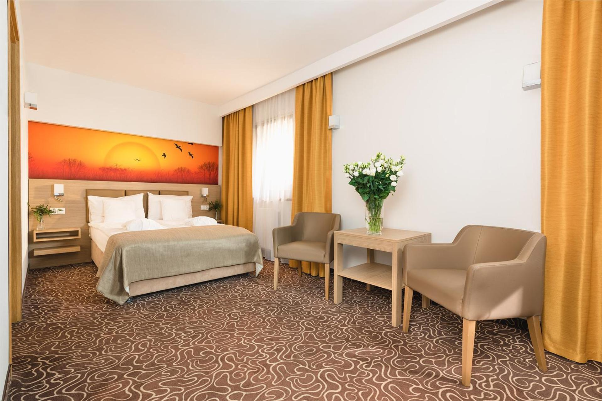 Deluxe Double Room - Photo 4