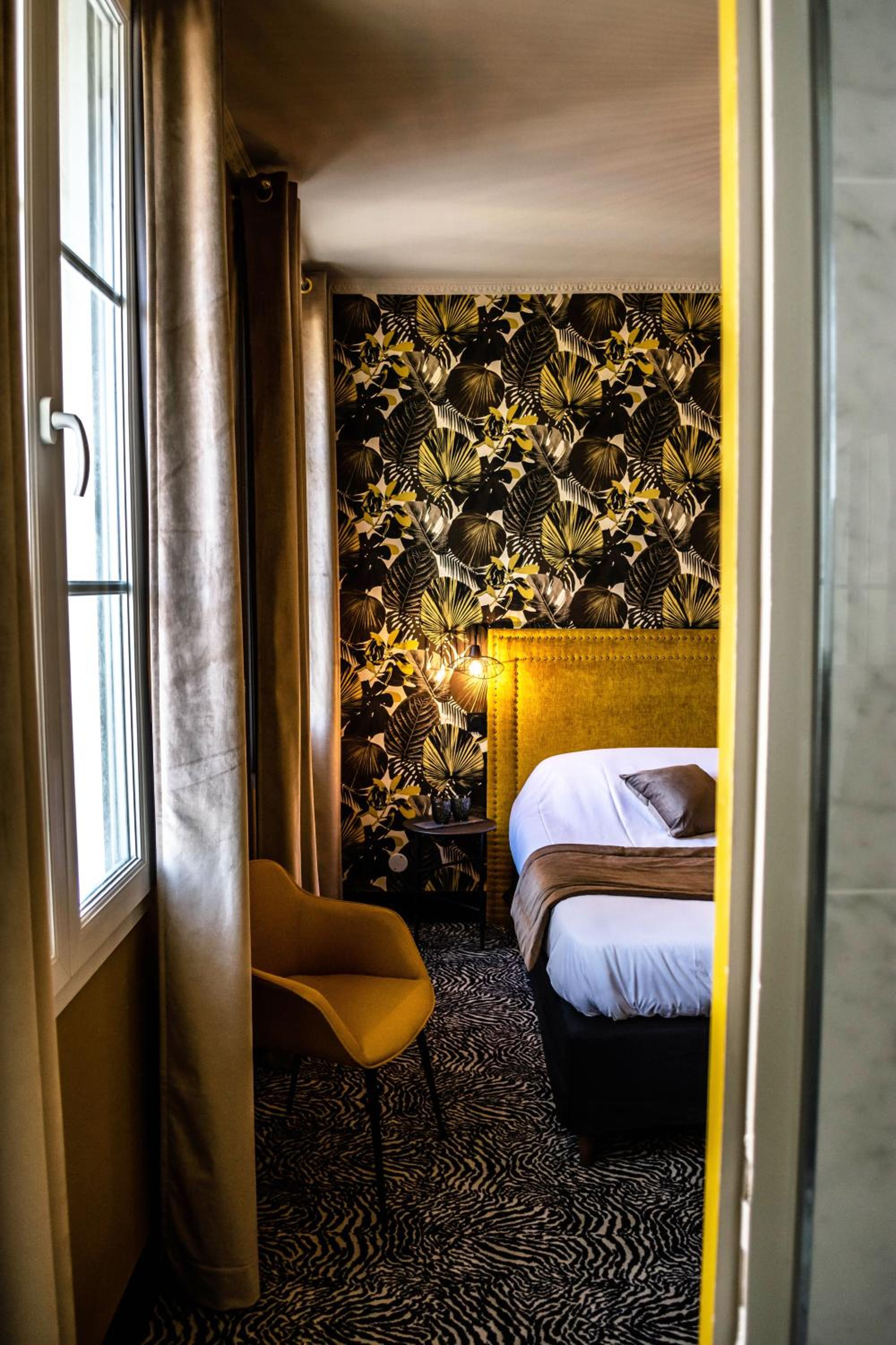 Large Superior Double Room  photo 3