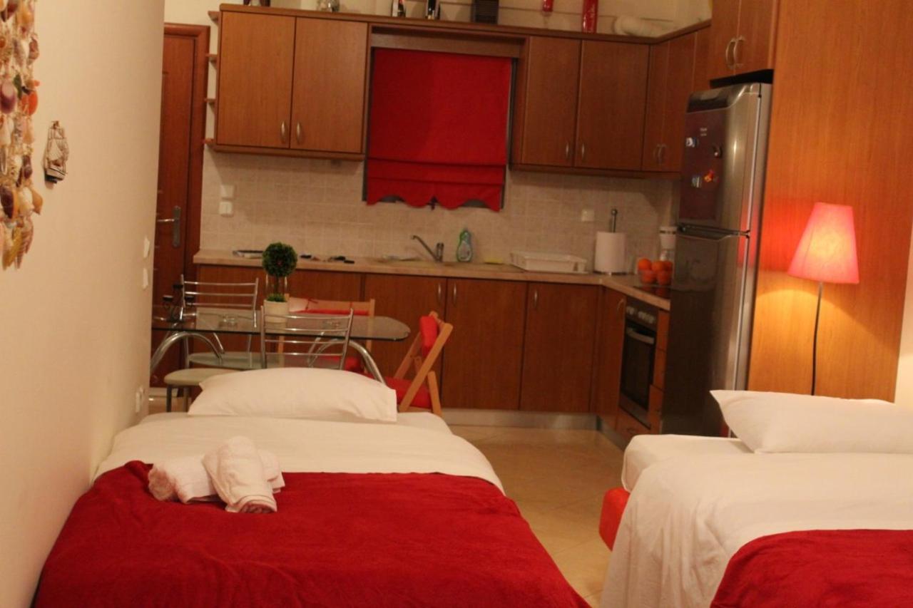 One-Bedroom Apartment photo 2