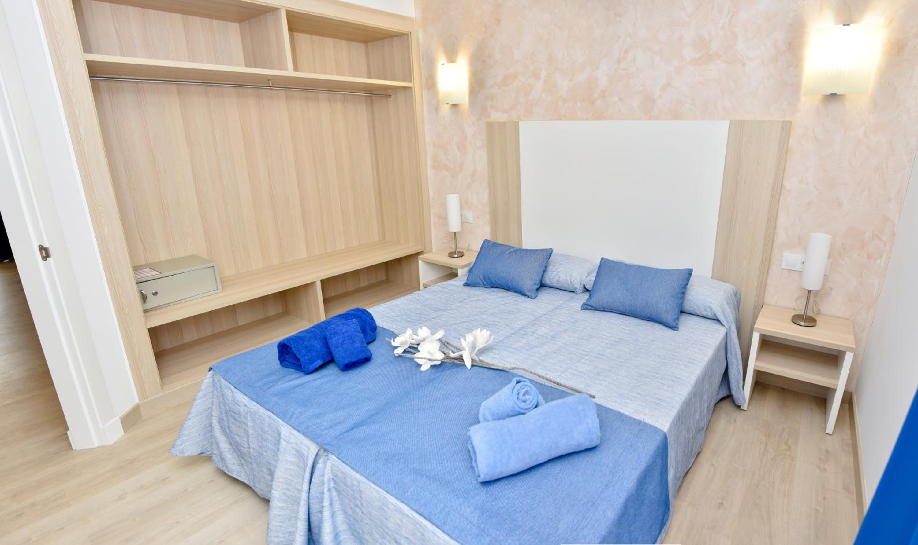 Three-Bedroom Apartment (7 Adults)