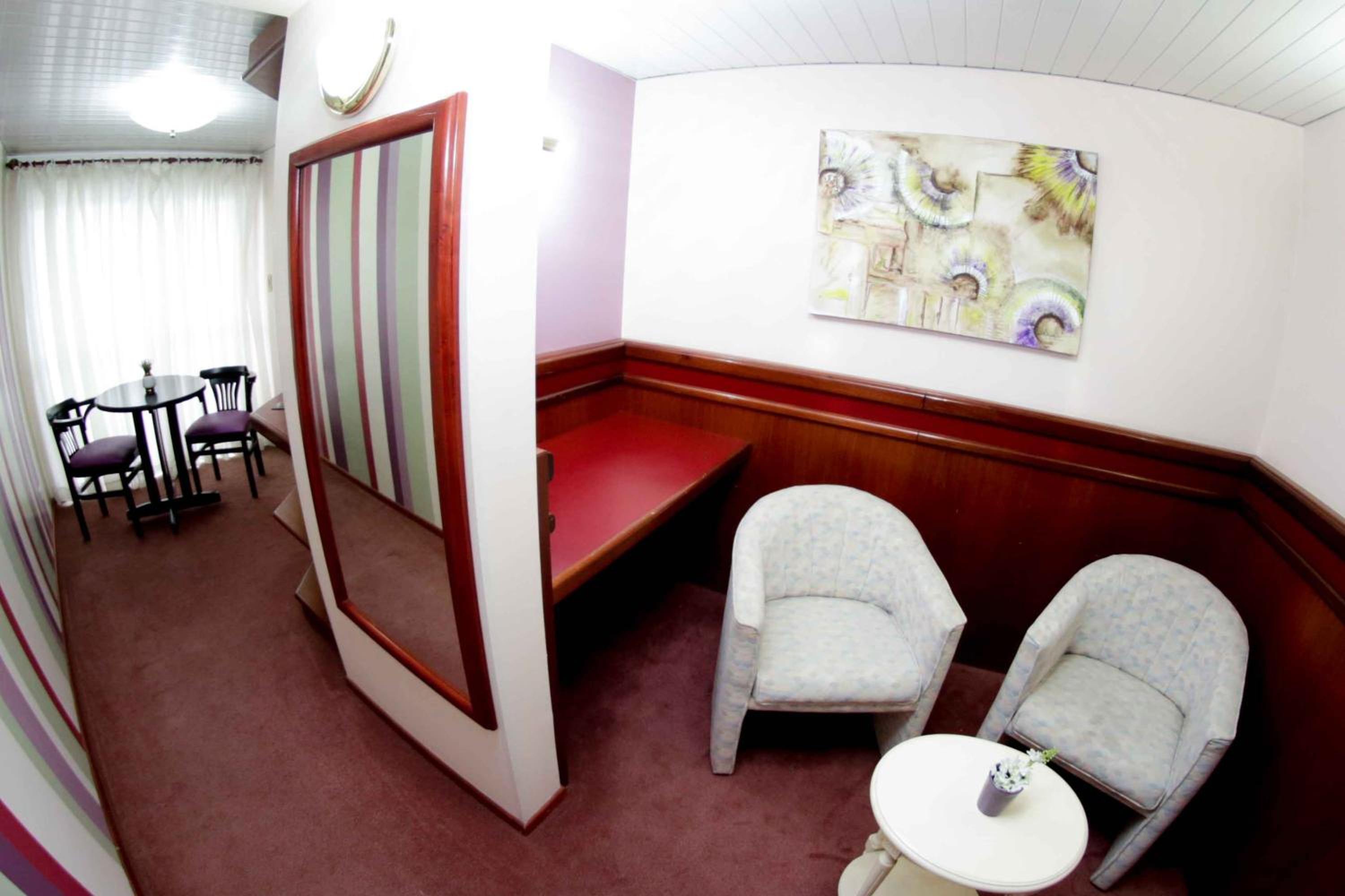 Double Suite