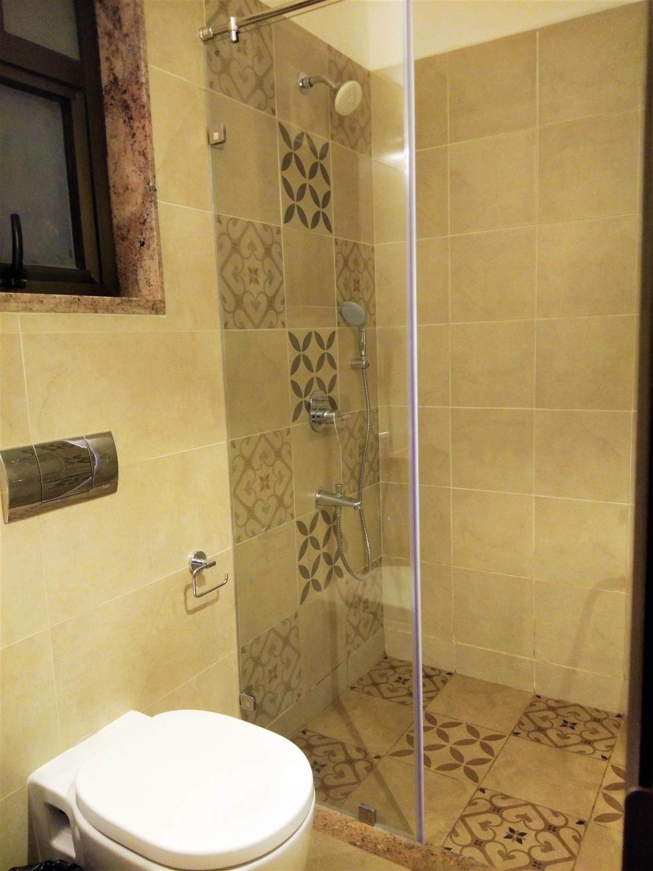 Two-Bedroom Suite - Photo 16