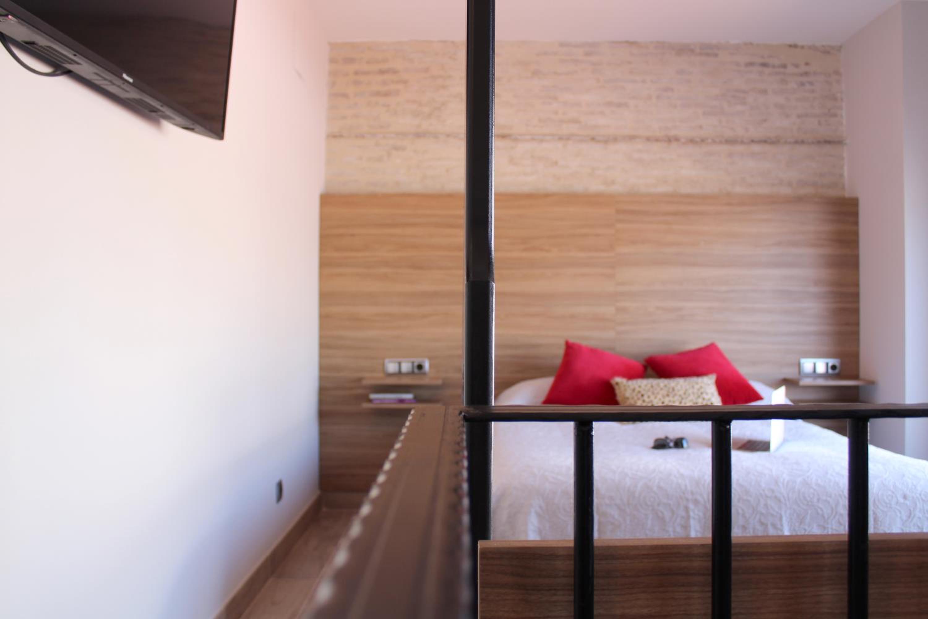 Duplex Apartment - Photo 4