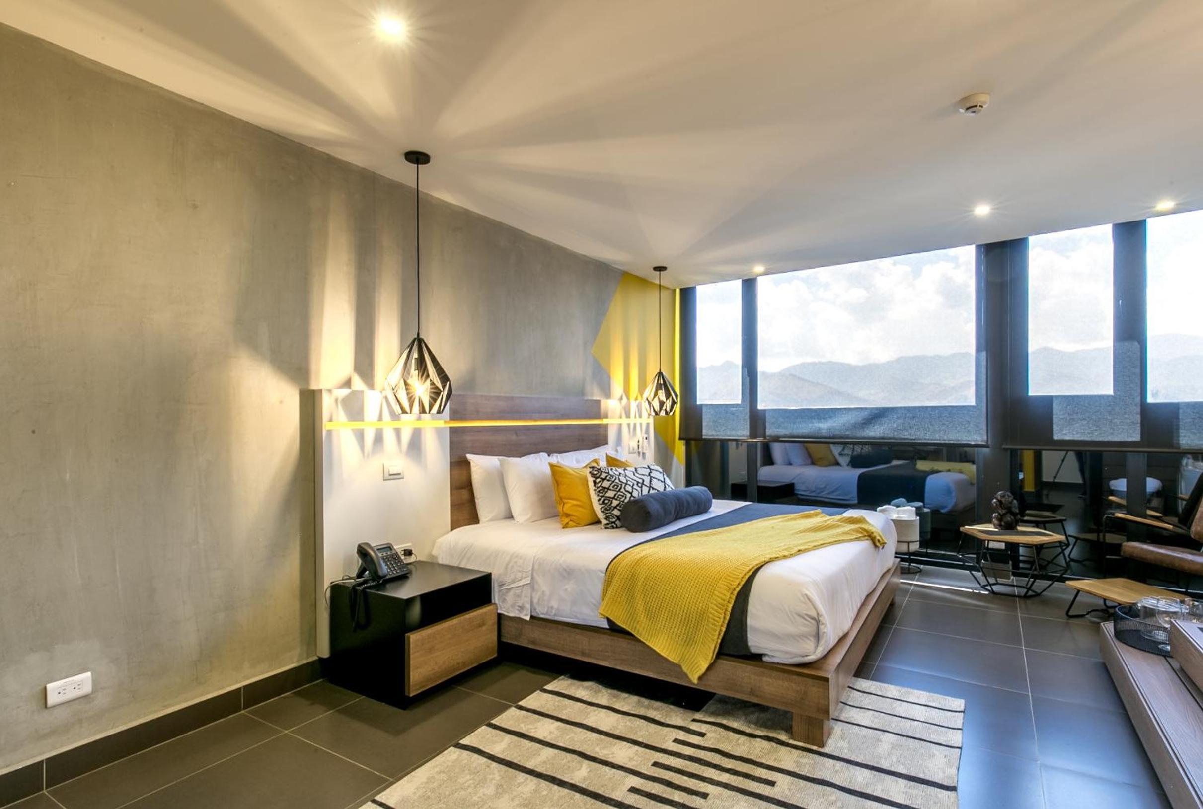 Suite Double Room with Spa Bath - High Floor  photo 3