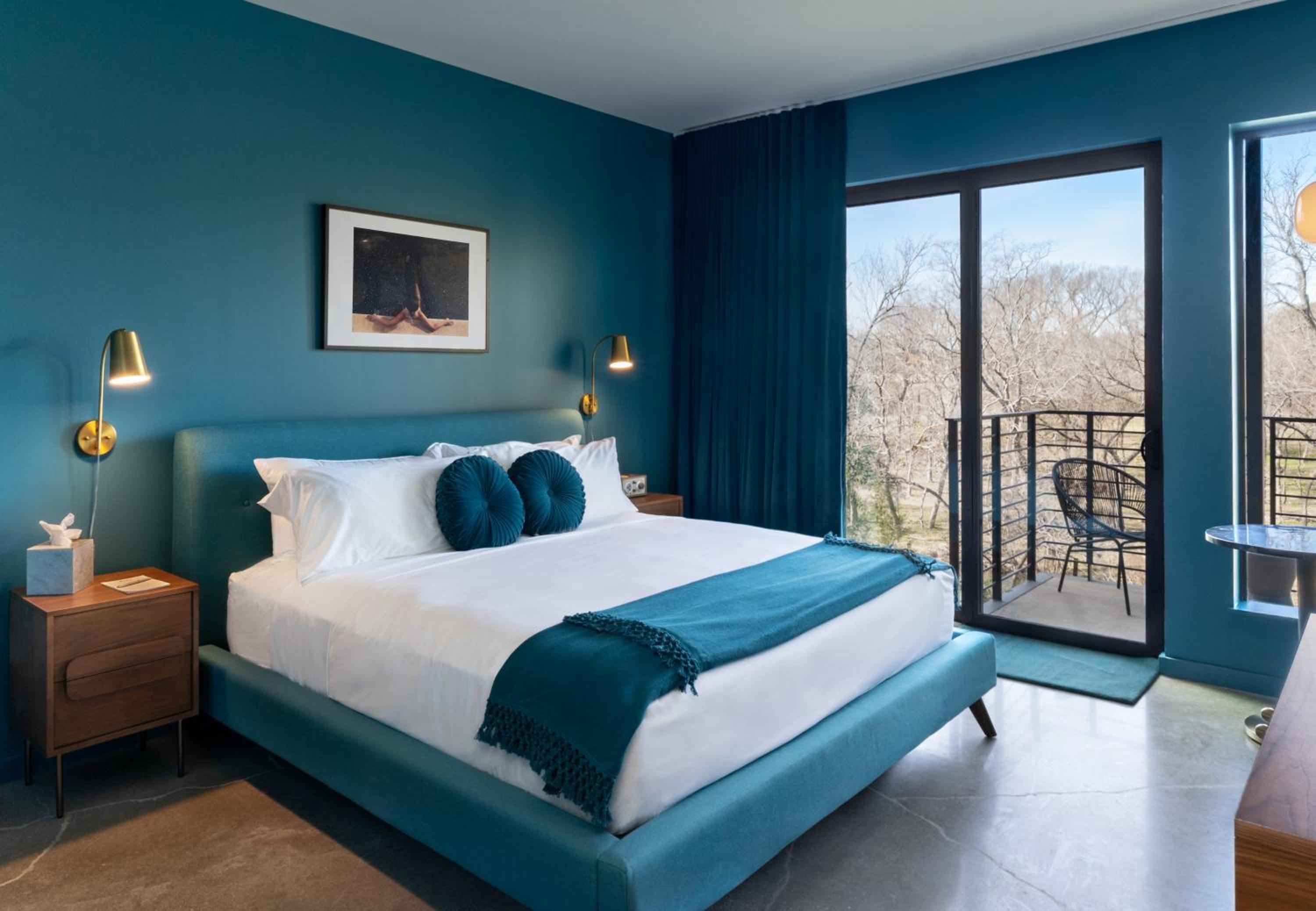 King Room with Balcony photo 1
