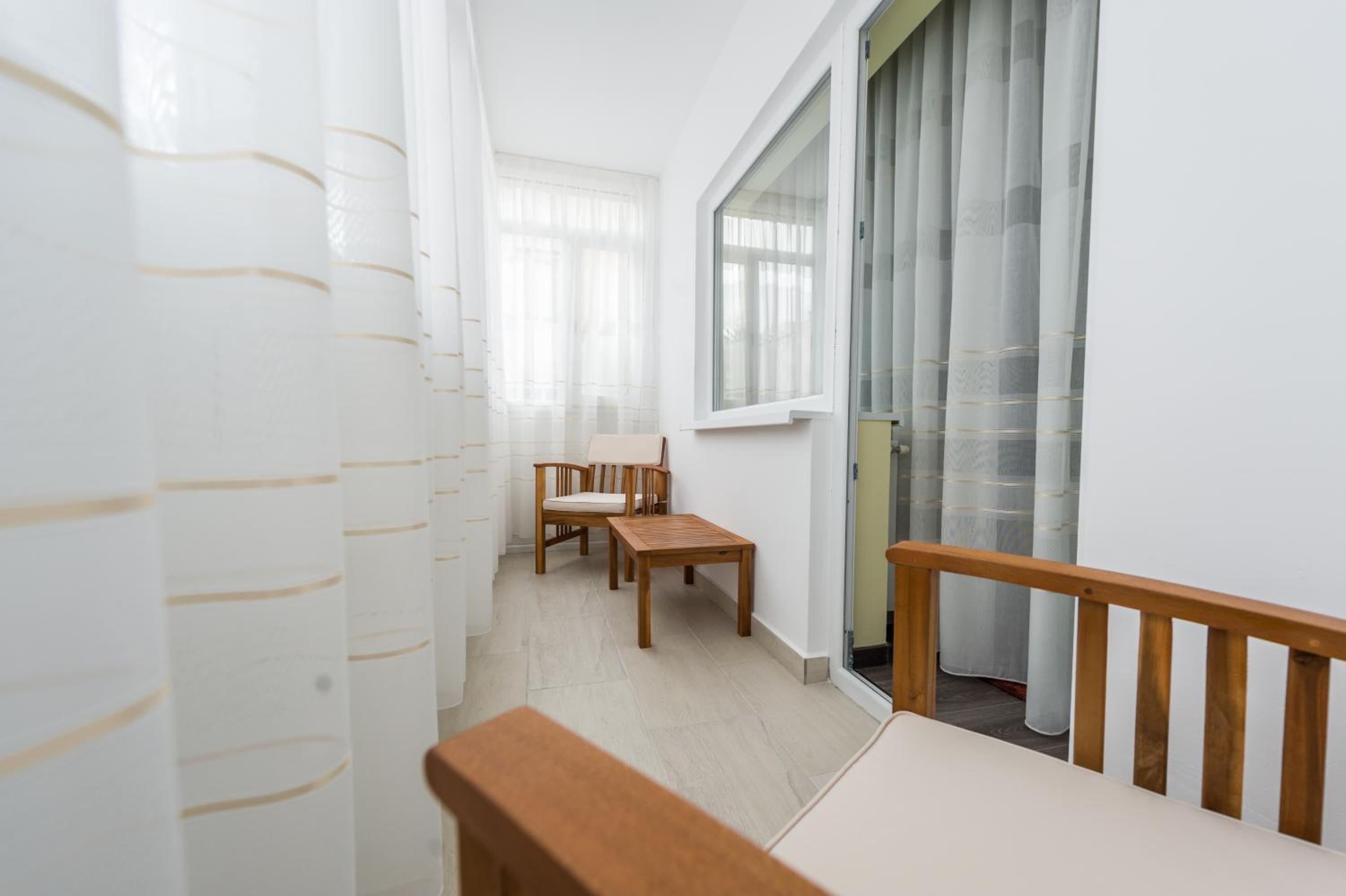 Three-Bedroom Apartment - Photo 29